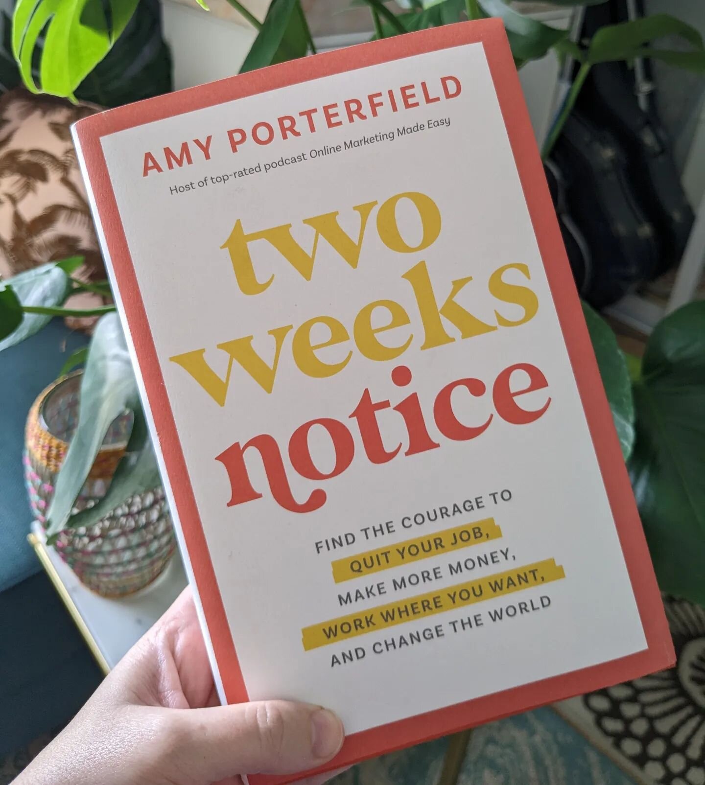 I cannot believe I was on @amyporterfield 's podcast - Online Marketing Made Easy! 🤩

For real... 
I had the amazing privilege of reviewing Amy Porterfield's new book 📖 Two Weeks Notice on her podcast!!! Me 👈 I know! Crazy! 🤯

The episode number 