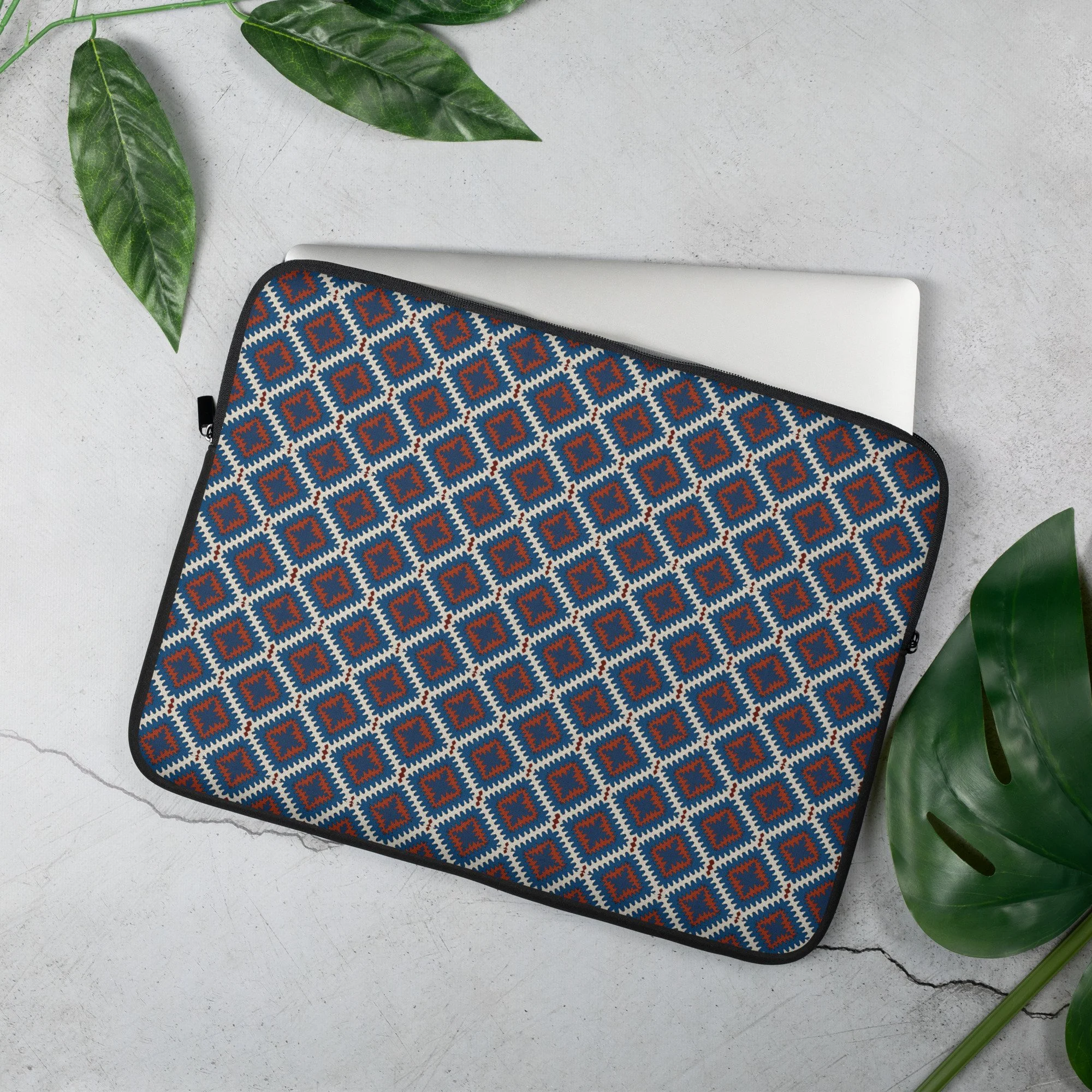 laptop-sleeve-15-front-6a2cb2f67bffd.jpg