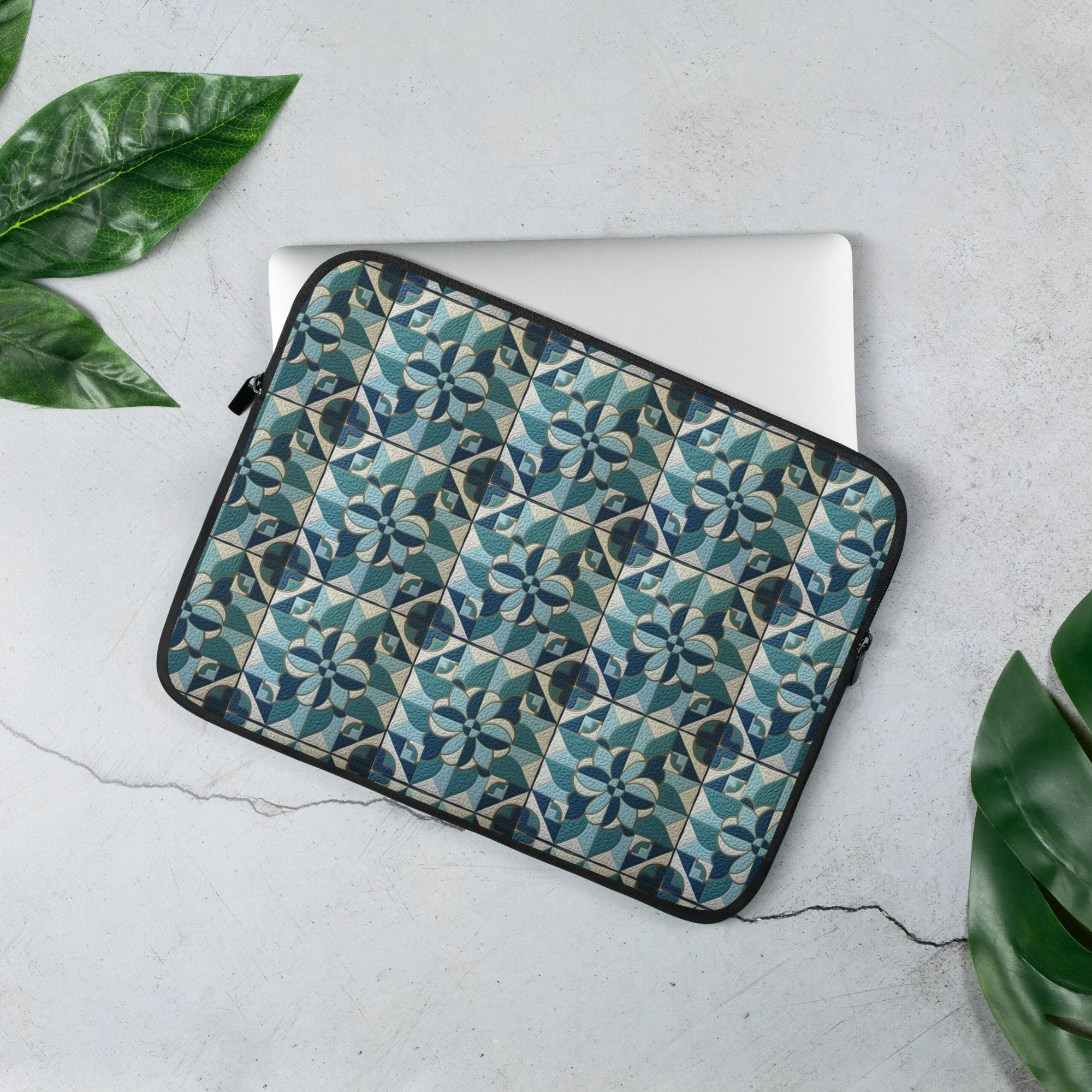 laptop-sleeve-13-front-6a2cb45b19787.jpg