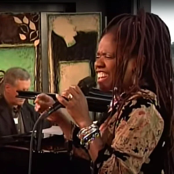 Catherine Russell Performs on National TV in Holland 