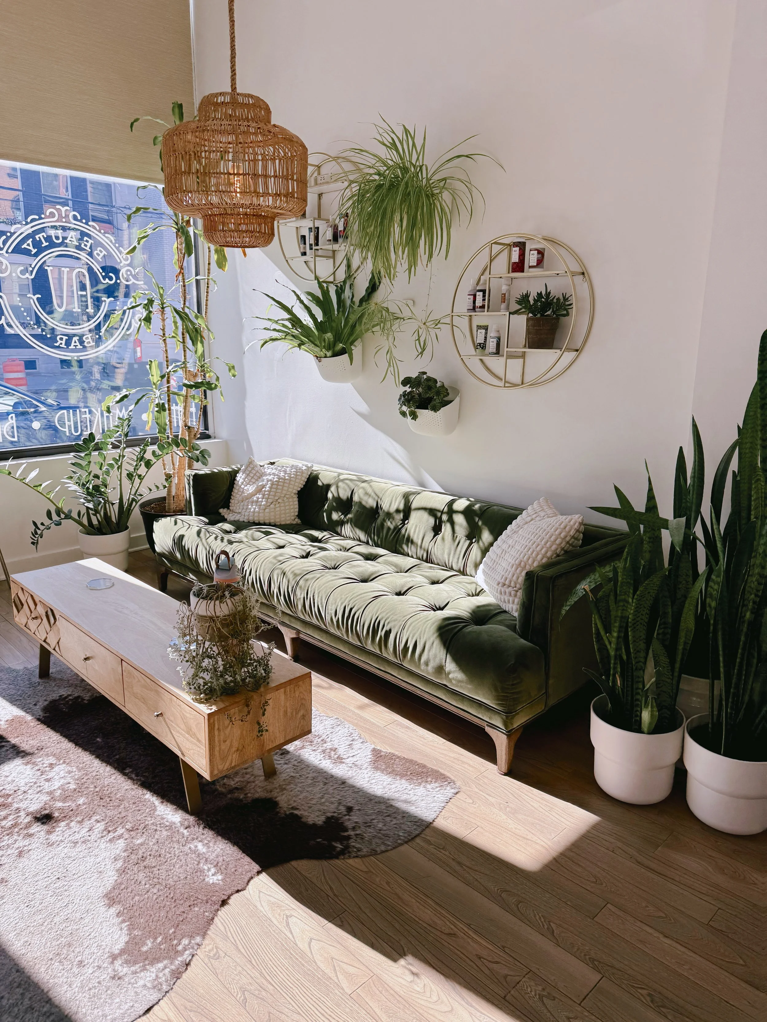 Best Cincinnati Salon Cute Salon OTR Salon