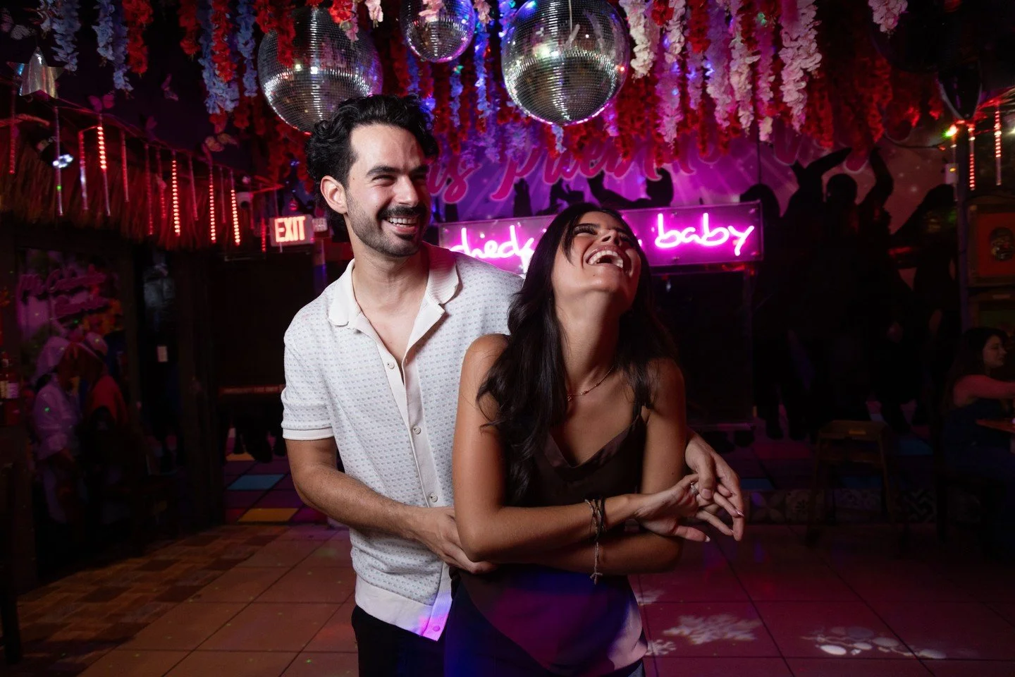 &iexcl;As&iacute; mismo nos sentimos cuando lleg&oacute; Domingo Salseros en Pueblito Viejo, Chicago! Tenemos salsa empezando a las 7 pm &iexcl;Nos vemos pronto! 💃🪩🕺