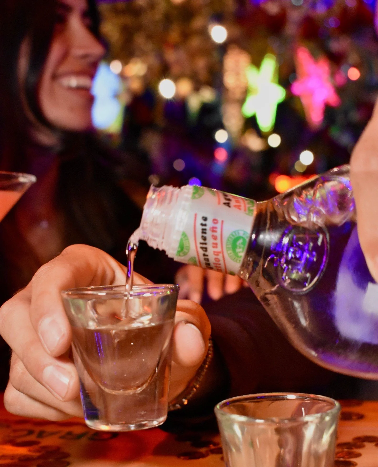 Su Thanksgiving puede lucir as&iacute; tambi&eacute;n si quieren 😉 Estaremos abiertos hoy con un men&uacute; especial de Thanksgiving! &iexcl;Disfruta pavo, calabaza, stuffing, ensalada y gravy, por solo $17! 🦃⁠
⁠
Your Thanksgiving can look like th