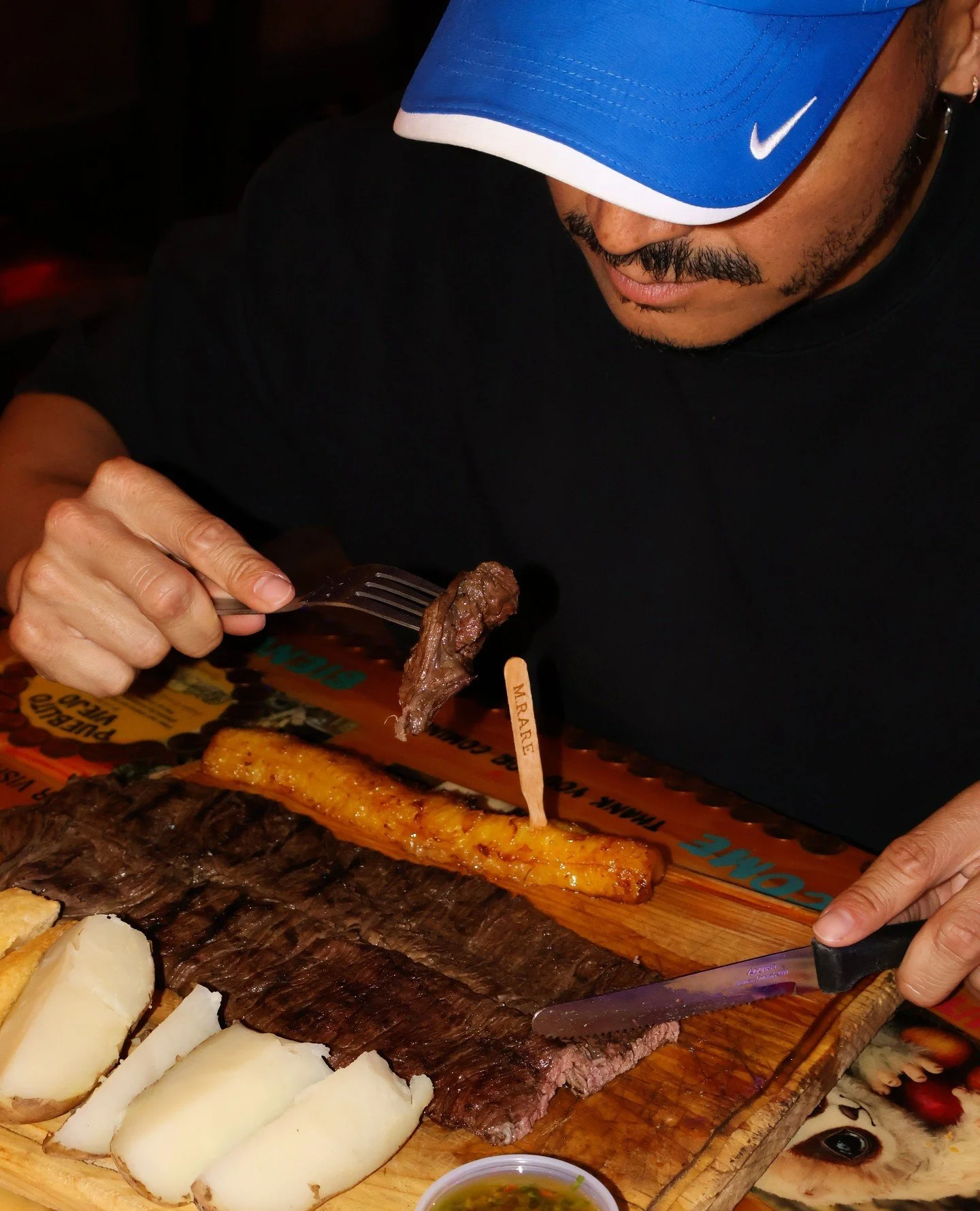 Se dice que un churrasco al d&iacute;a es como se encuentra la felicidad 😉🫶