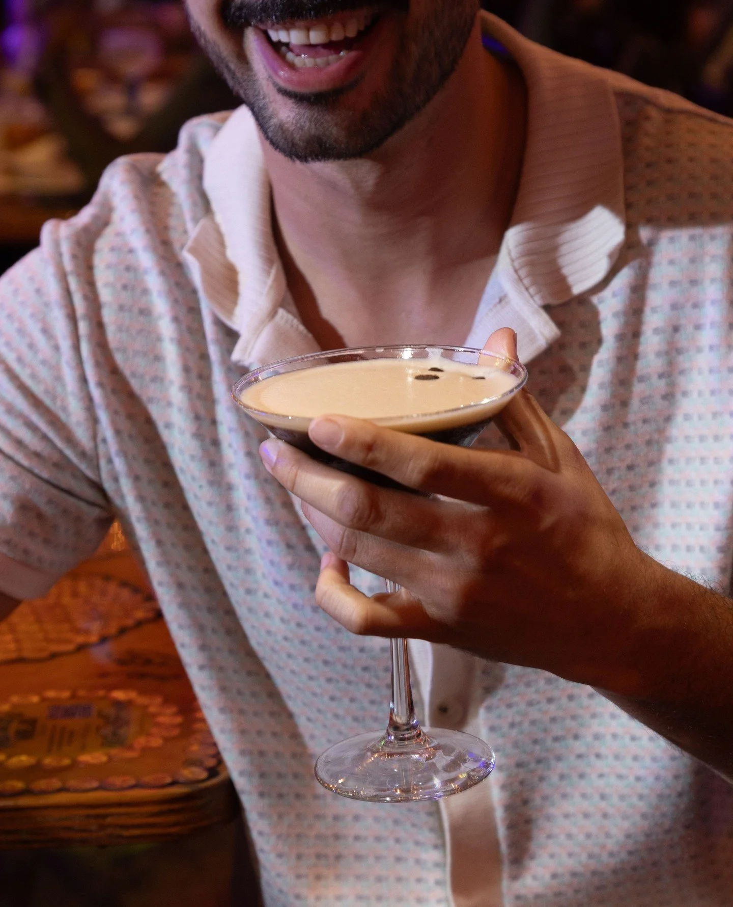 &iexcl;Salud, familia! Tenemos m&uacute;sica en vivo, DJ, c&oacute;cteles, y toda la felicidad que buscas de Pueblito Viejo - nos vemos!