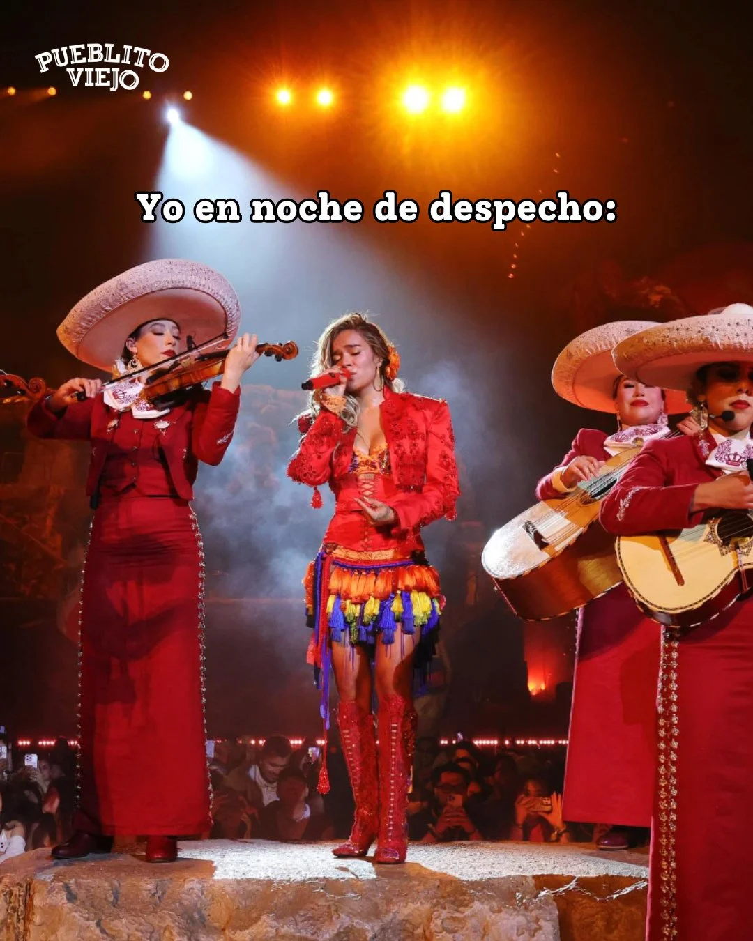 El universo sab&iacute;a que ten&iacute;amos que ver a Karol G y a J Balvin en Coachella este fin de semana! 🇨🇴⁠
⁠
&iexcl;Qu&eacute; rico es ser colombiano!