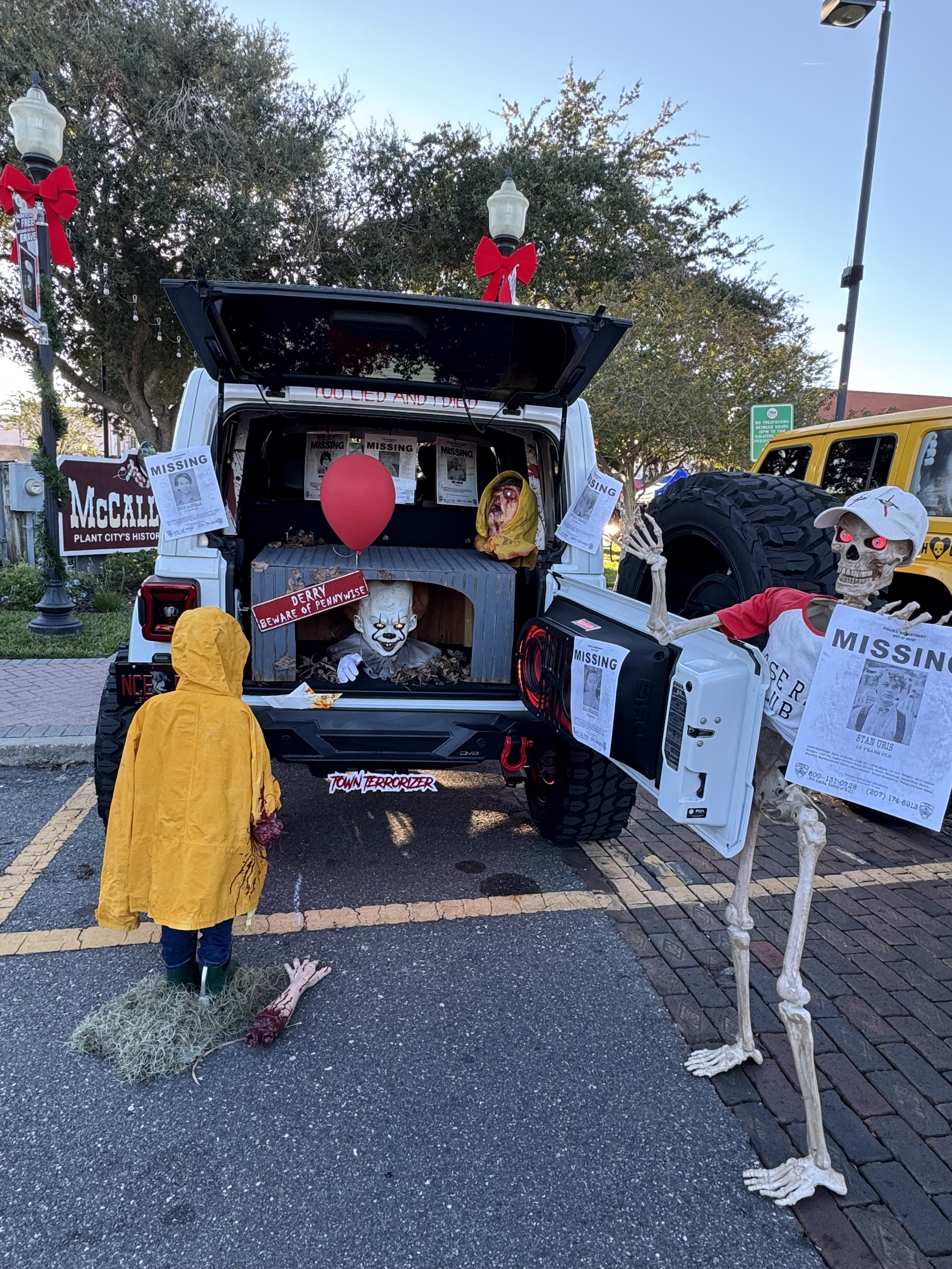 October Last Friday - Jeepers Creepers 