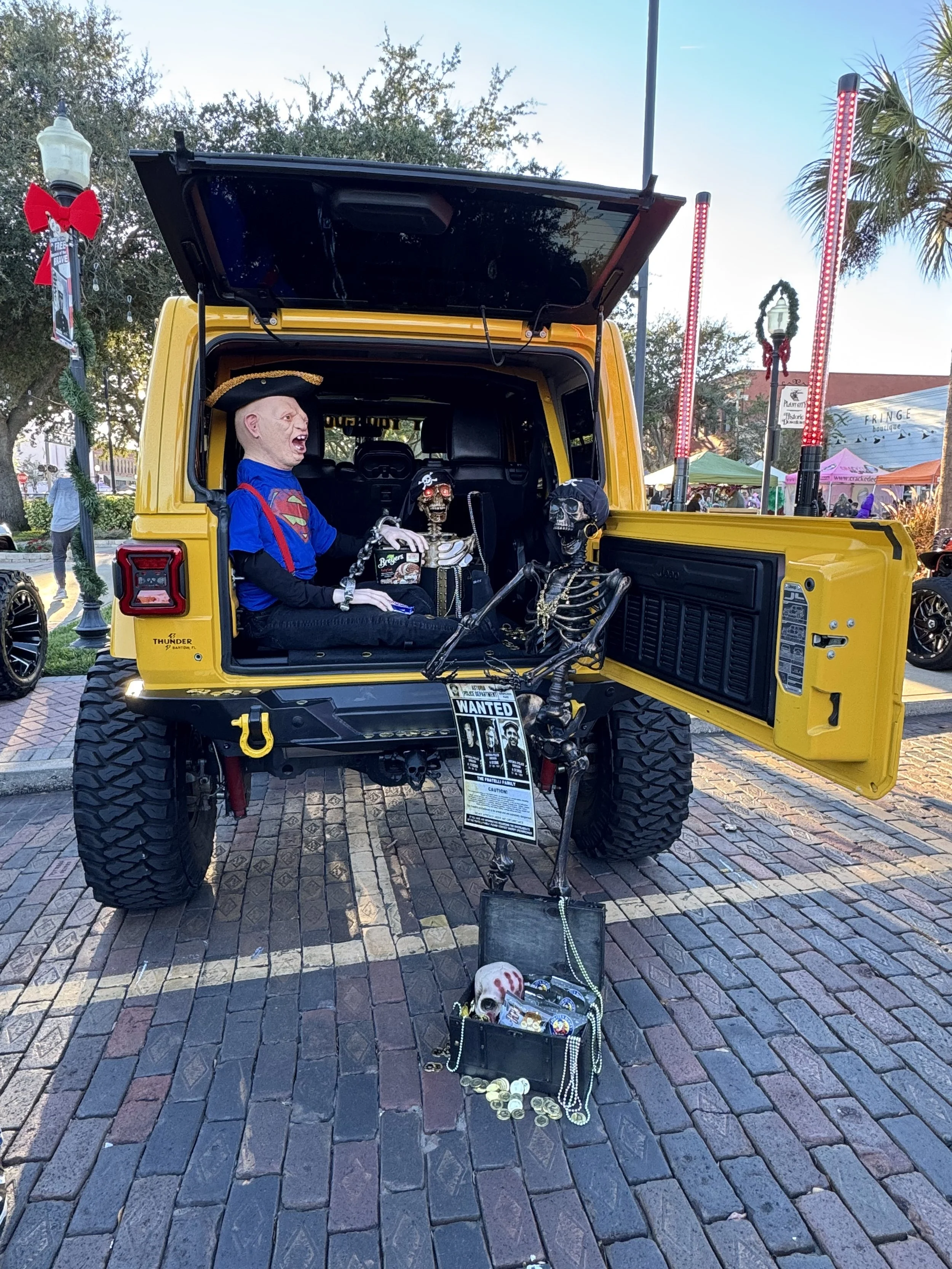 October Last Friday - Jeepers Creepers 