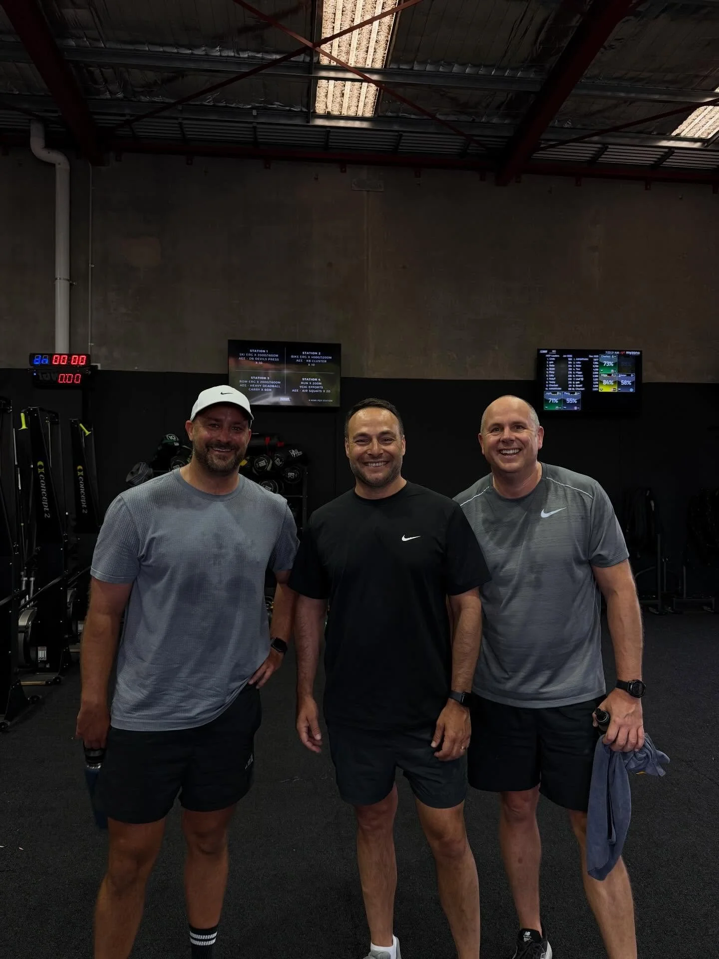 TEAM SWEAT HAPPY SNAPS 

What a morning! 70+ people through the doors for our Team Sweat workout 🙌🏻

So good to see everyone getting behind each other, working hard and having fun together 👏🏻