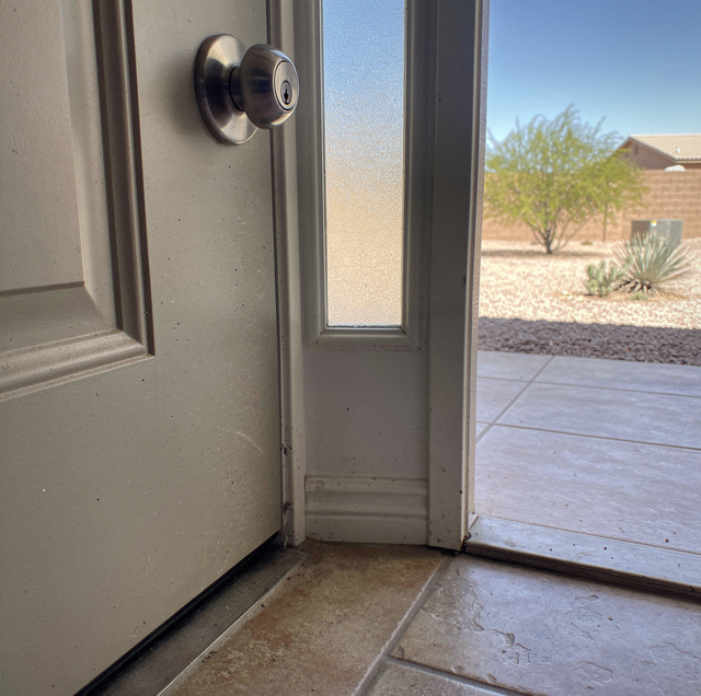 How to Tell if a Lock Is Wearing Out Before It Fails
