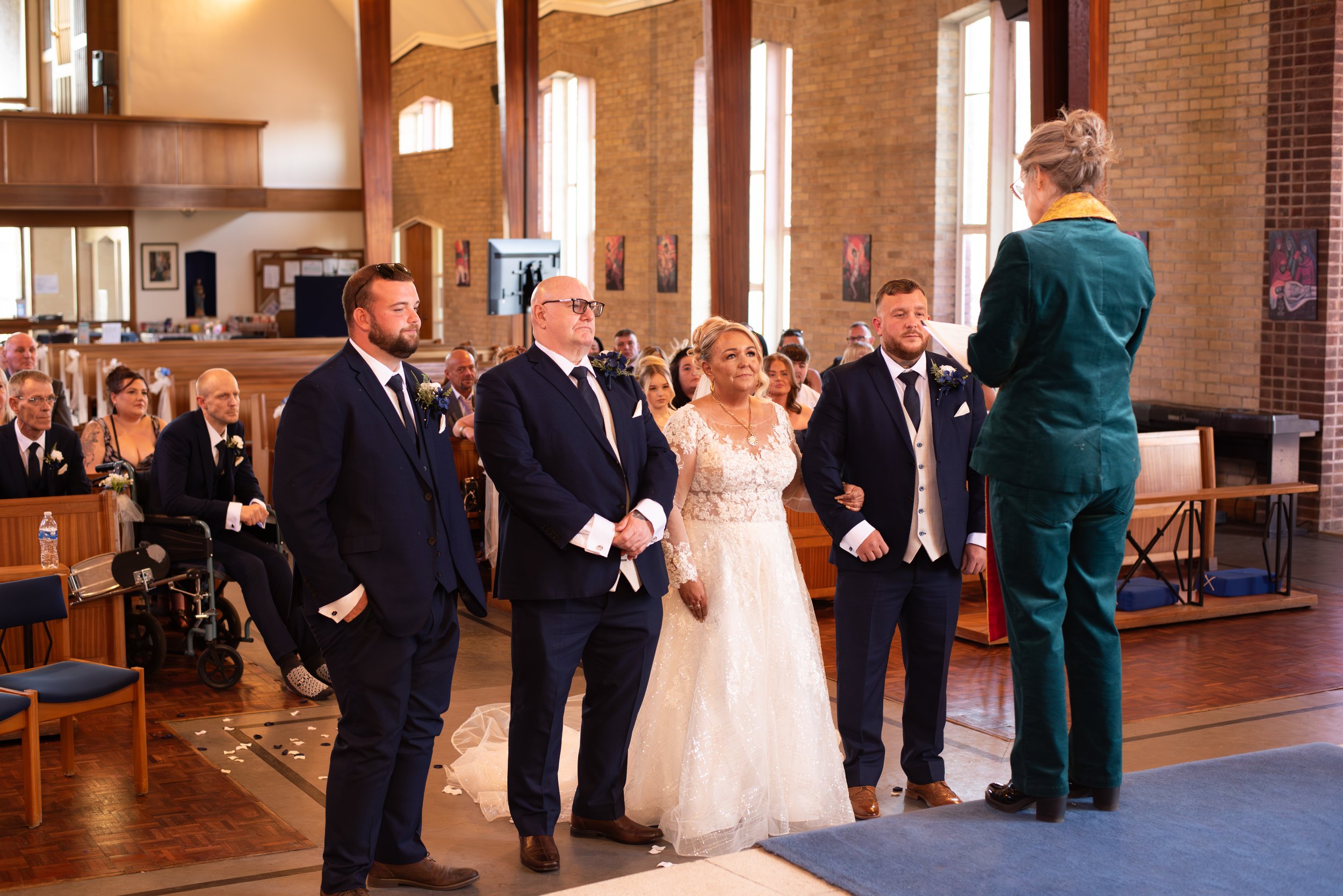 Mr & Mrs Barnes (93).jpg