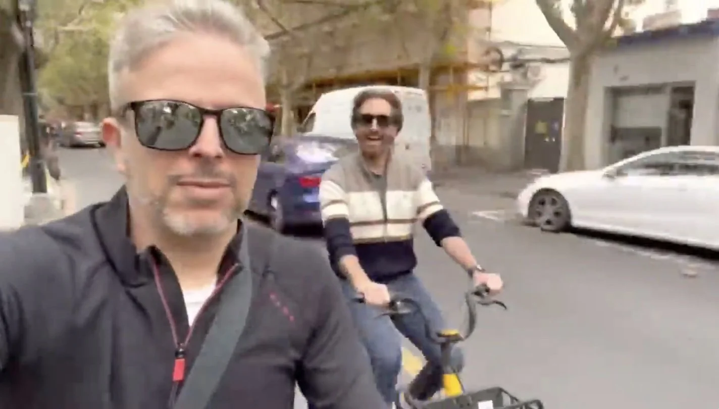 First-Class French-Concession Fast-Cycle