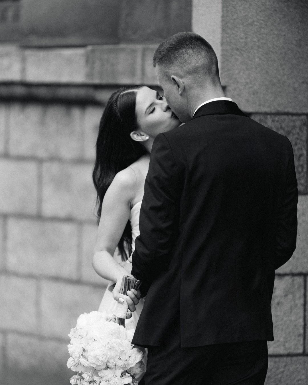 Natural light, honest moments, memories you truly feel again.

A calm presence turns every wedding into something deeper - no poses, no pressure, just real emotion and timeless detail.

Simple. Refined. Captured exactly as it felt.

Wedding planner: 