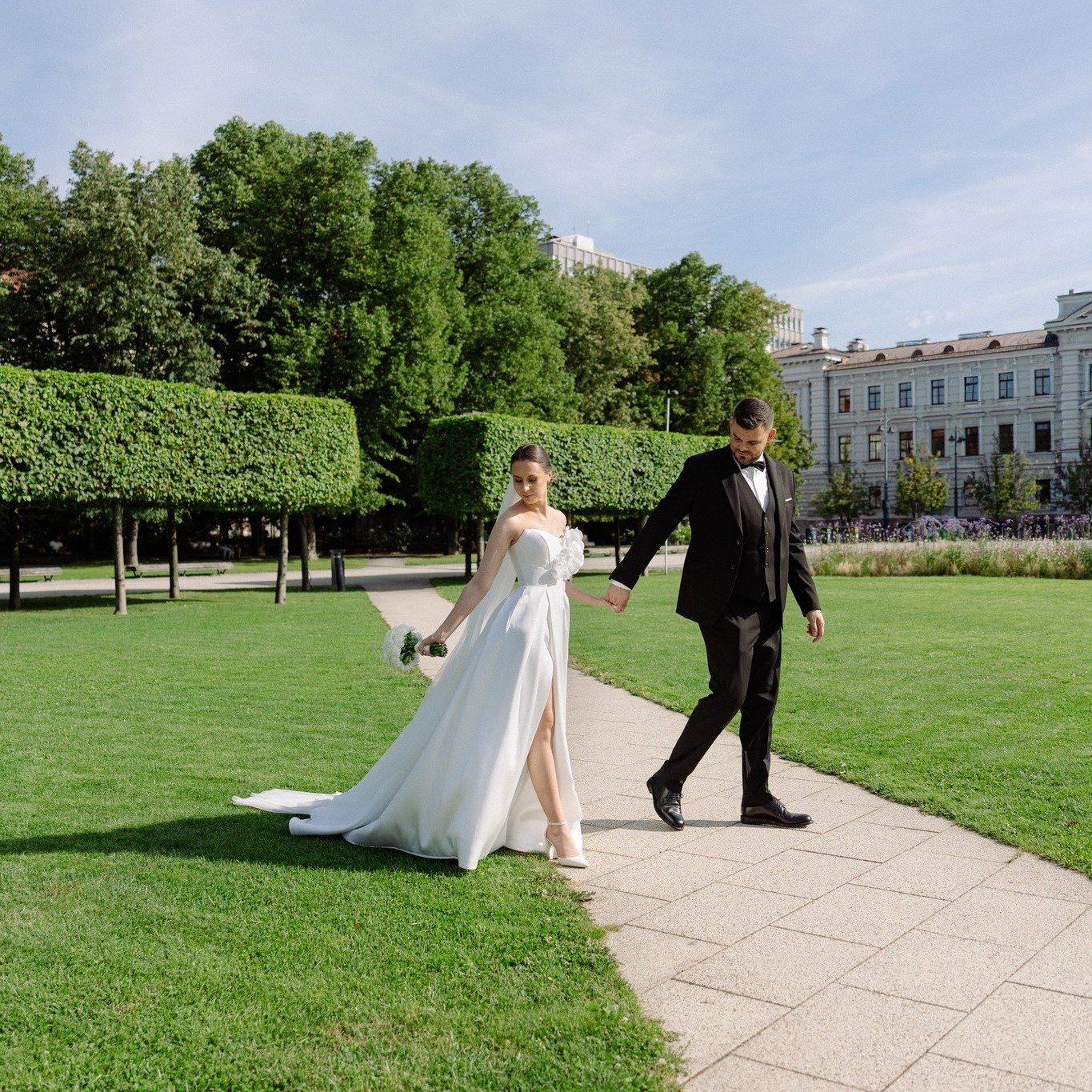A sneak peek from Monika &amp; Rokas&rsquo; wedding in Vilnius.

Timeless elegance and beautiful details. More soon.

Planner: @renginiunamai 
Video: @vidmantas_simasius 

#weddingphotoshoot #vilnius #vestuves #weddingphotograpy #editorialwedding #na