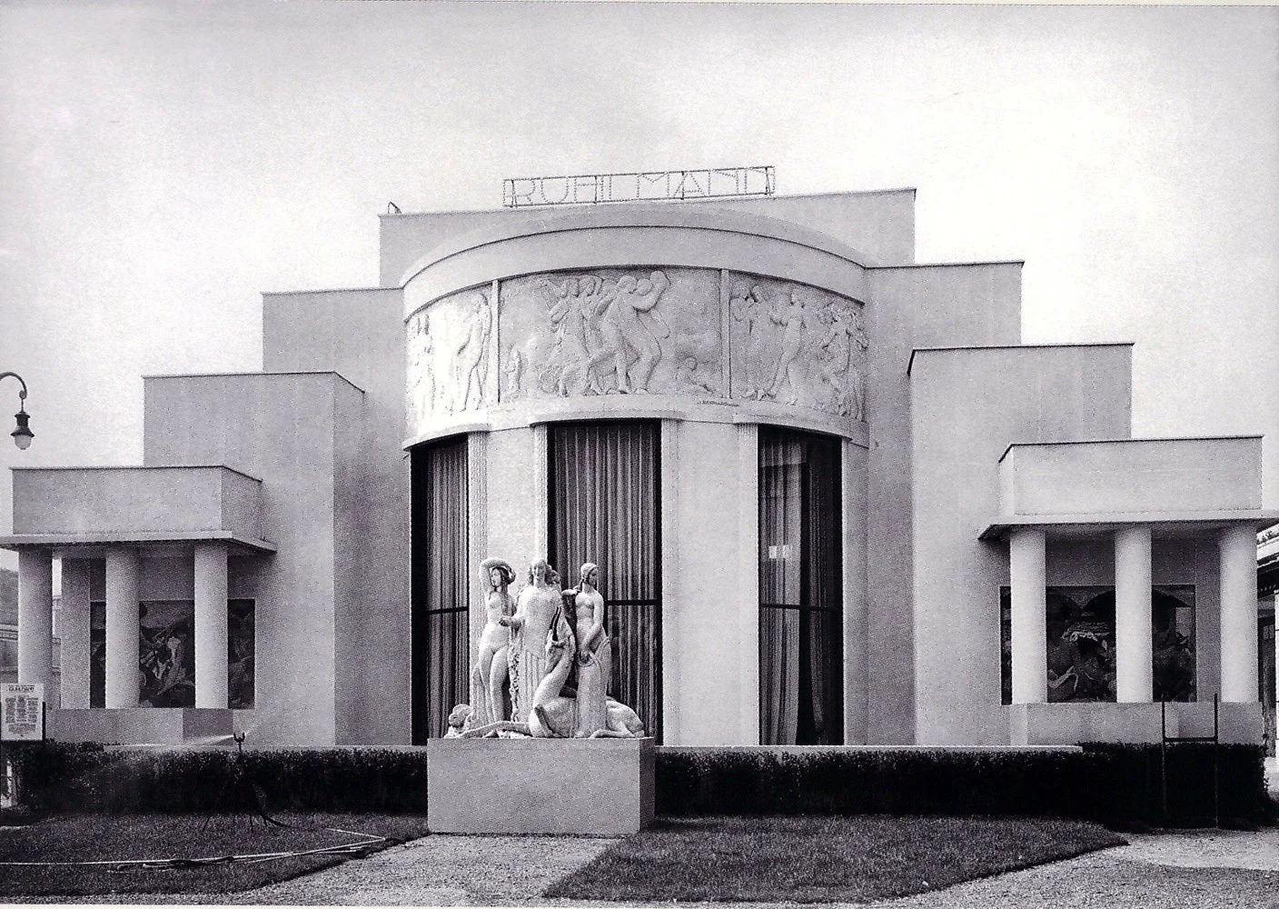 Émile-Jacques Ruhlmann Pavilion at Paris Exposition, architect Pierre Patout, 1925