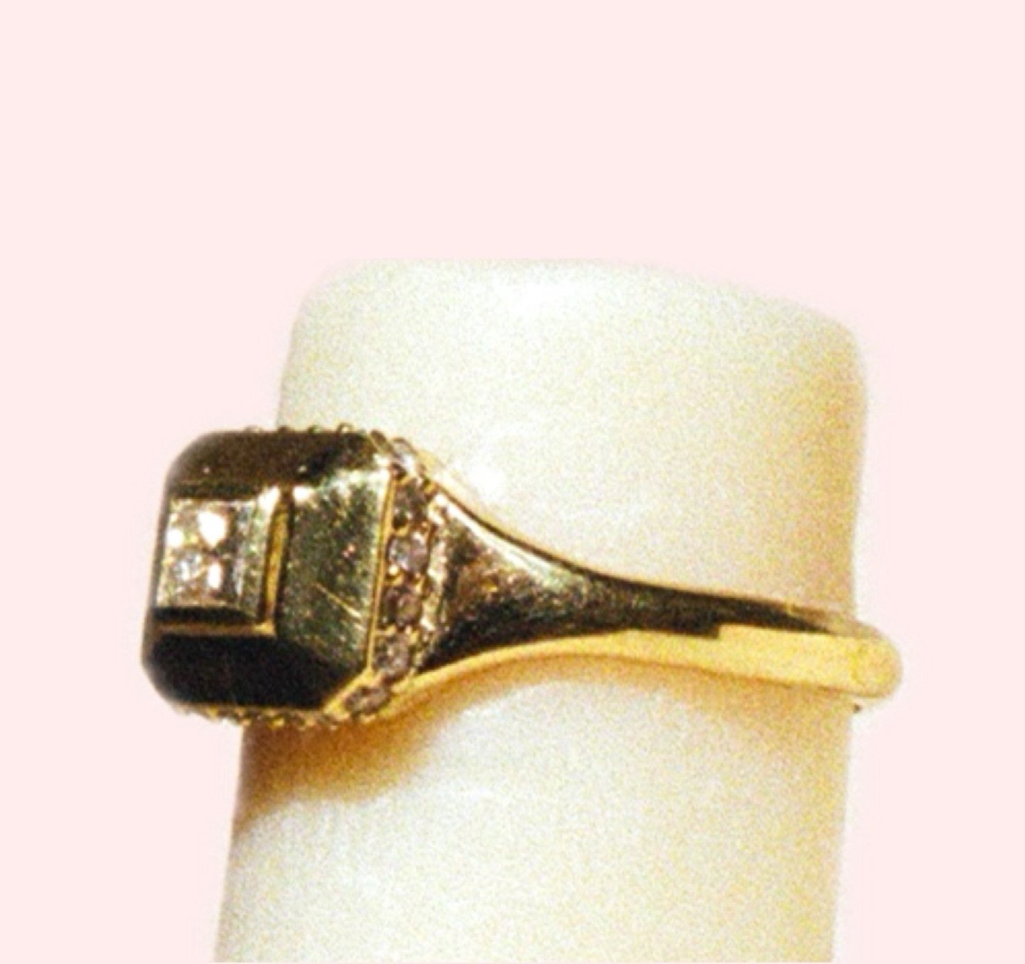 elongated sunbeam ring