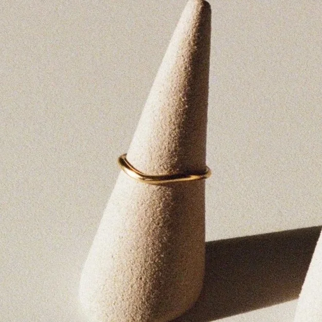 yellow gold salwa ring