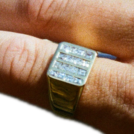 BA+stardust+signet+ring.png
