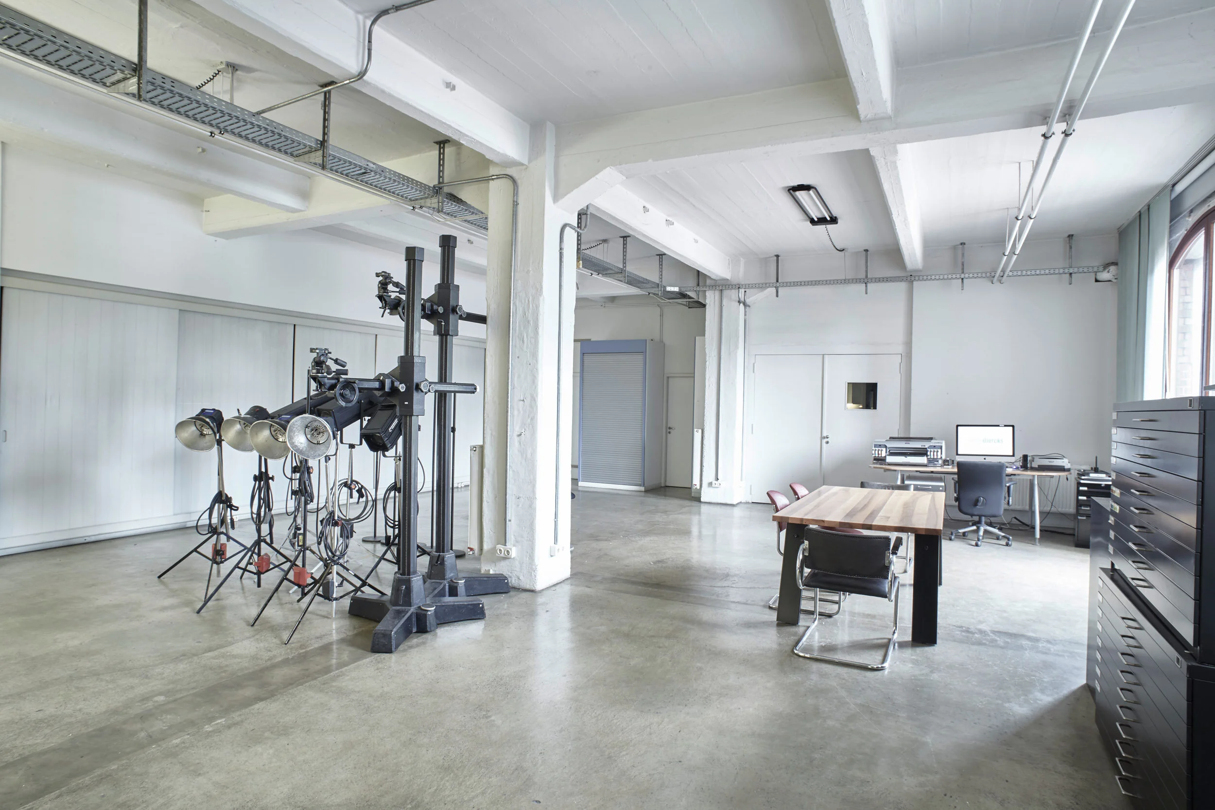 Studio_1_013.jpg