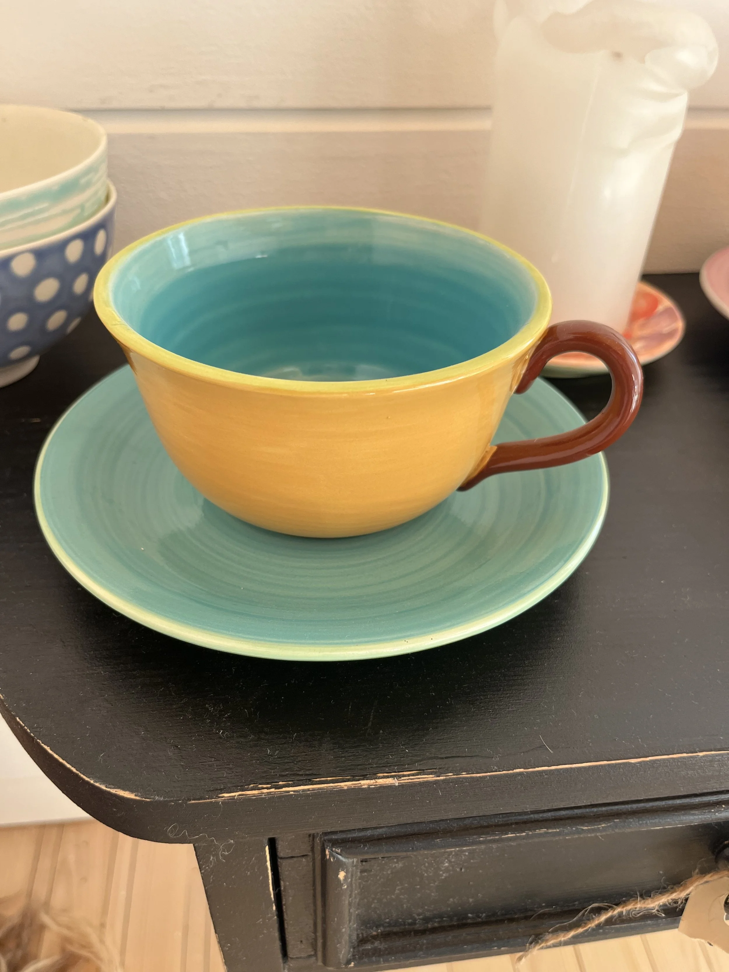  Aladin Tasse mit Unterteller 4.5 dl / Nr. 1 
 Ø 12 cm x h 6.8 cm / CHF 65