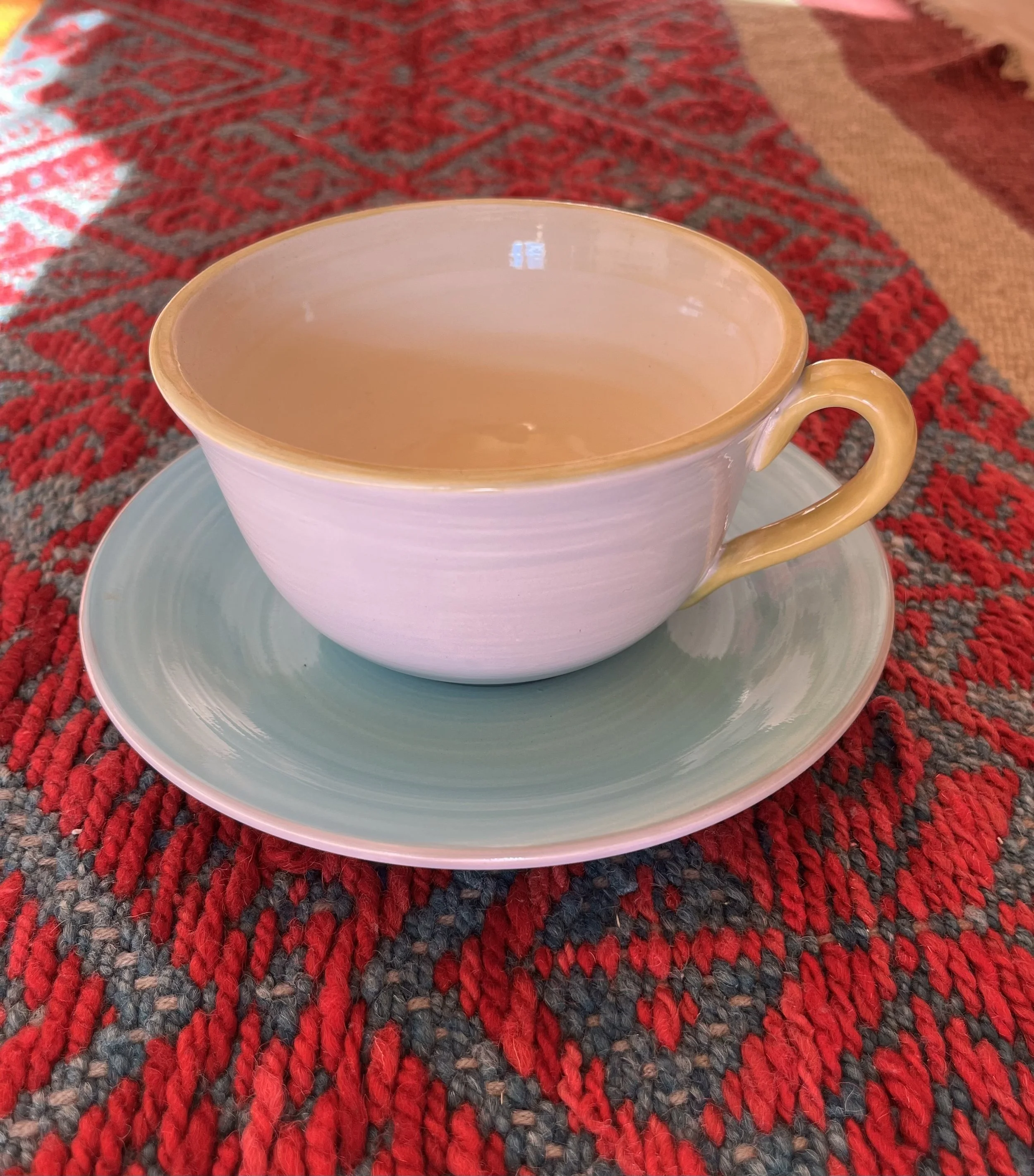  Aladin Tasse mit Unterteller 4.5 dl / Nr. 6 
 Ø 12 cm x h 6.8 cm / CHF 65