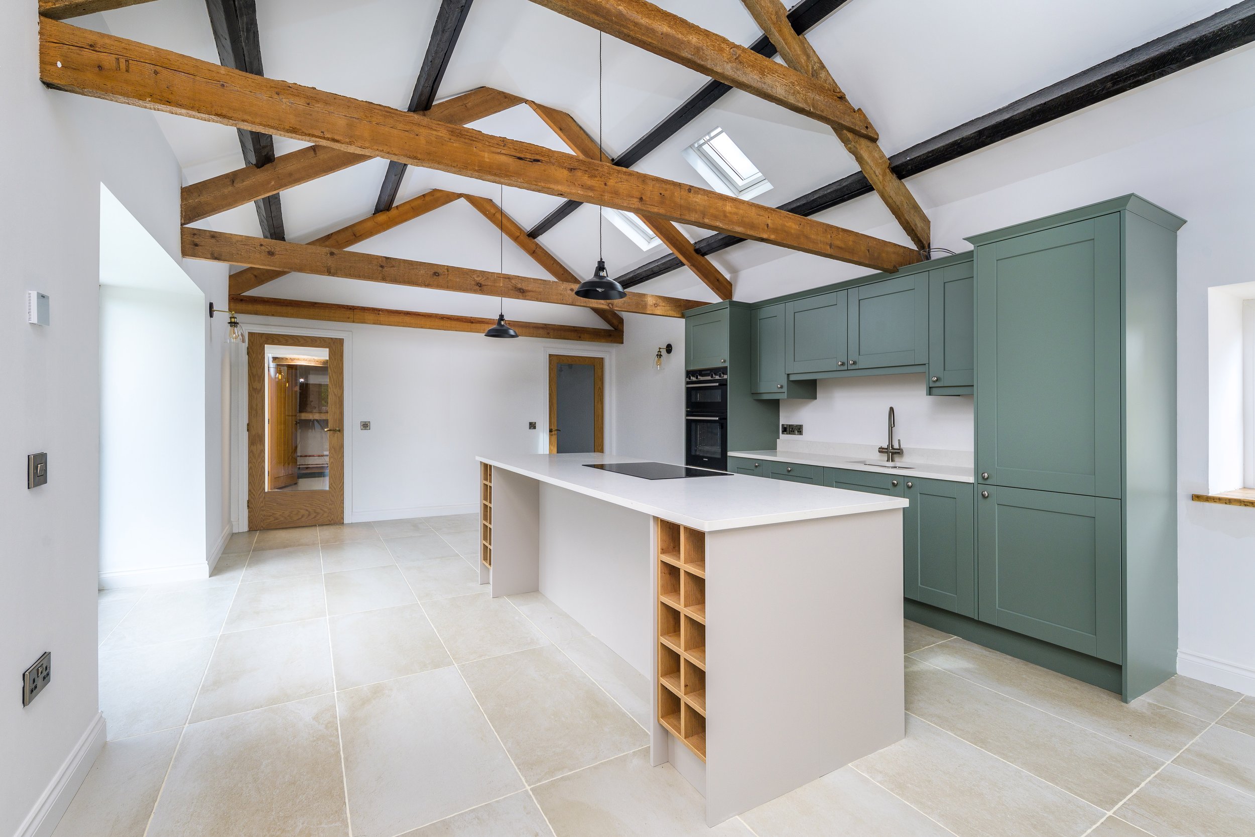 Unit 3 Kitchen Lounge-4.jpg