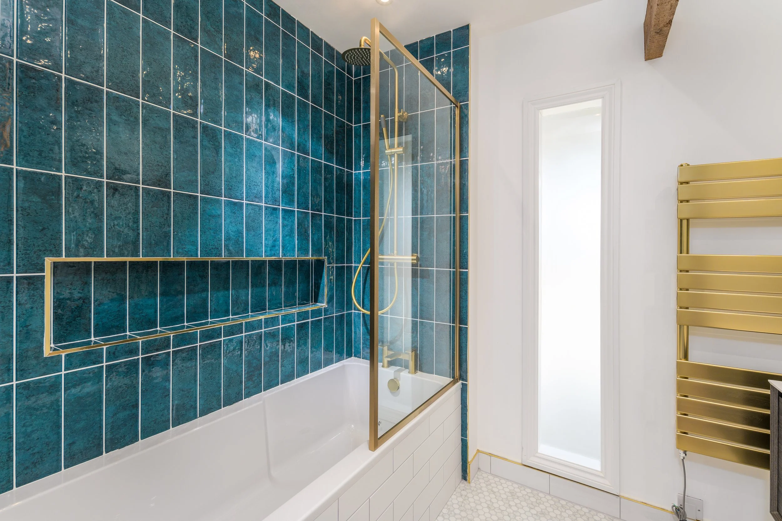 Unit 3 Bathroom-1.jpg