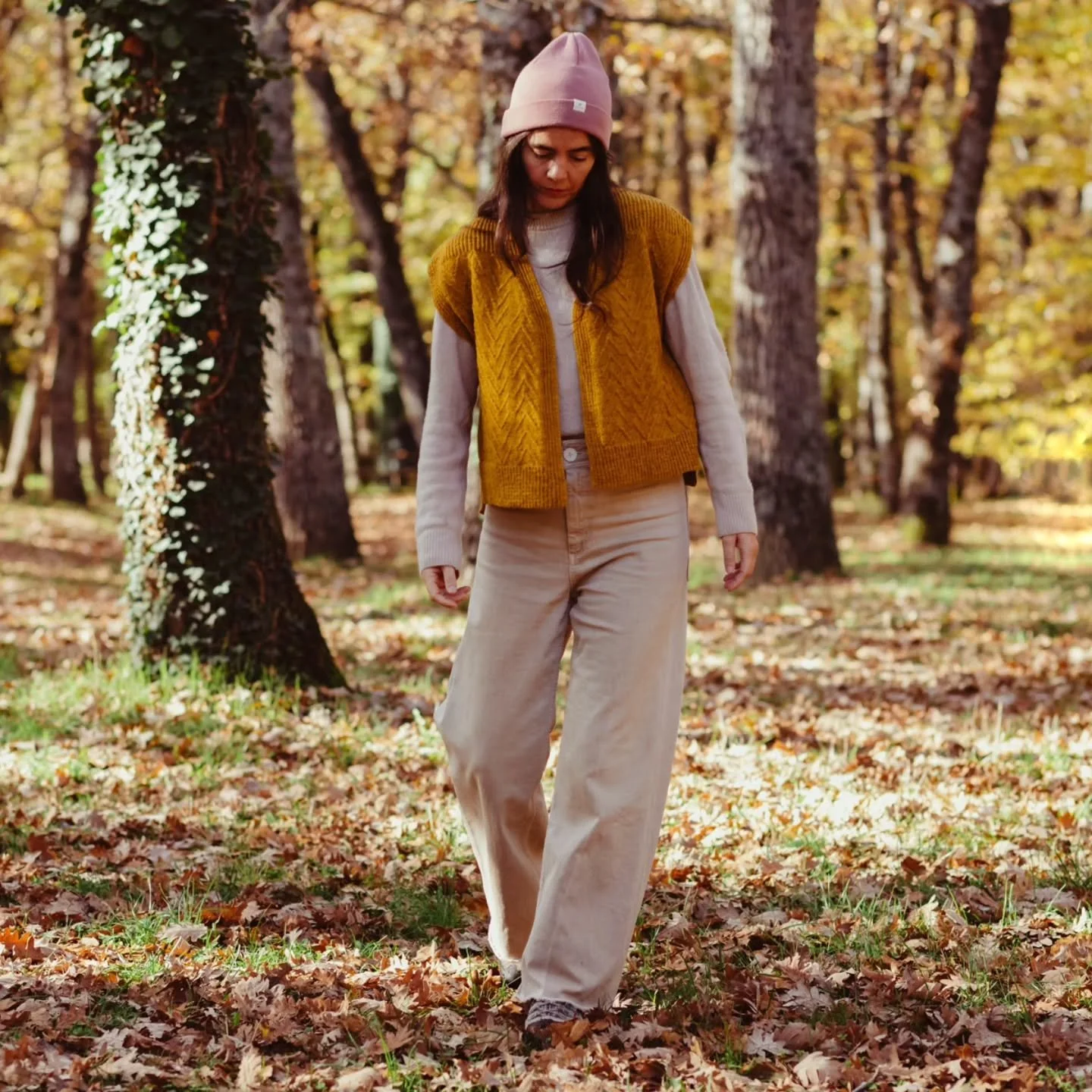 FELIZ OTO&Ntilde;O queridas m&iacute;as 🍂&hearts;️🍂

Ya lo tenemos aqu&iacute; 🥰
Ha vuelto!
La estaci&oacute;n m&aacute;s preciosa y colorida del a&ntilde;o 🍂✨

En esta casa, como cada a&ntilde;o lo celebramos a tu vera, y para ello, os he dejado
