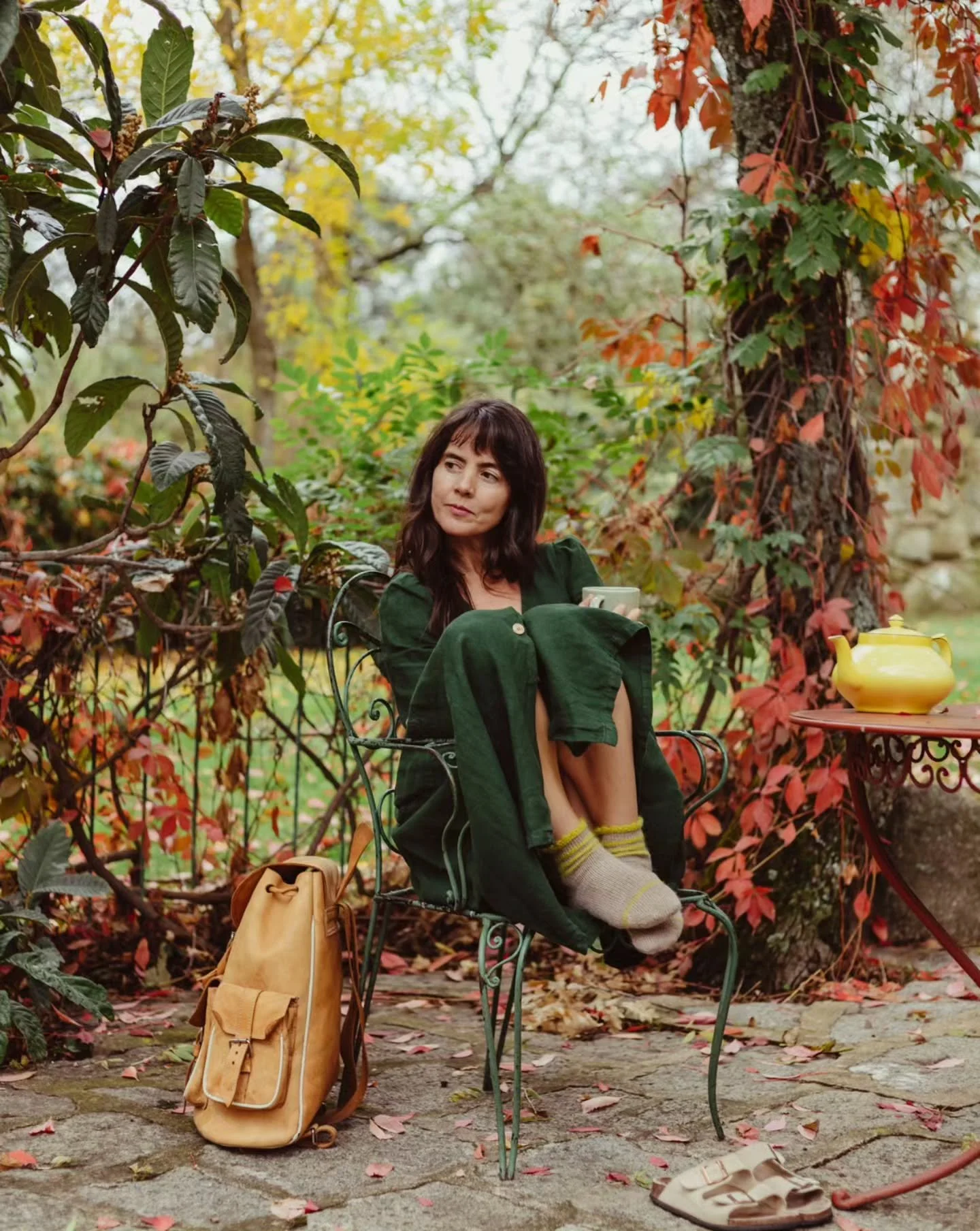 &iquest;Que qu&eacute; es Ra&iacute;ces?

Ra&iacute;ces es el amor por los detalles, por la libertad para experimentar y dejarse llevar por la curiosidad.

Ra&iacute;ces es la alegr&iacute;a del encuentro entre tejedoras, t&eacute;cnicas y memorias.
