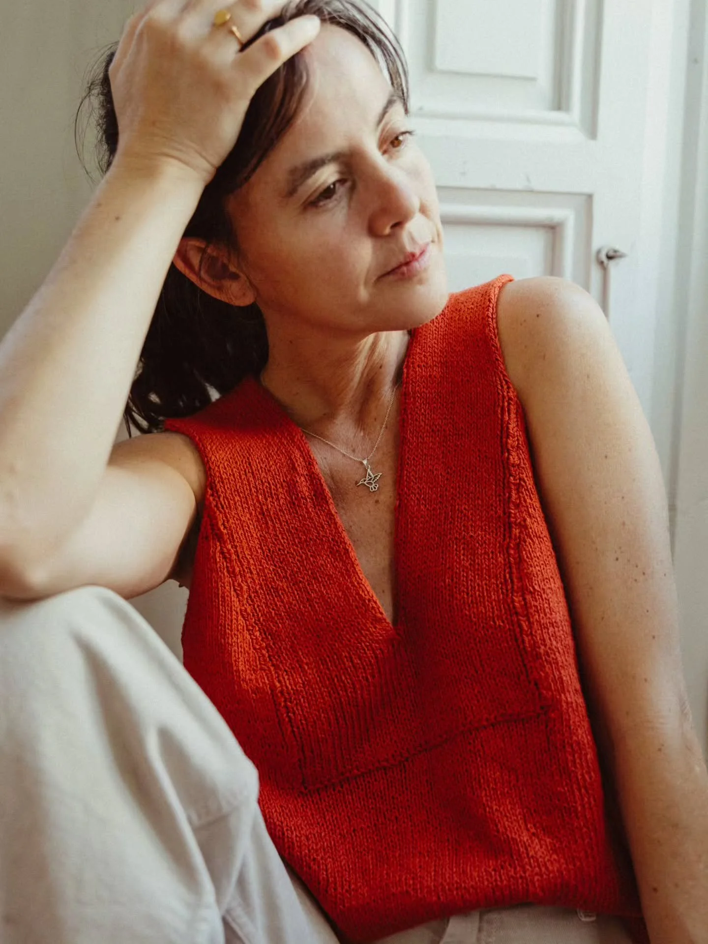 Buenas, queridas m&iacute;as!
Hoy os traigo la Savia tee en versi&oacute;n Le Petit Organic Cotton de @bichesetbuches 

Un kit que ten&eacute;is tambi&eacute;n disponible en @mimosacafelanar

Y un patr&oacute;n que a partir de esta tarde tendr&eacute