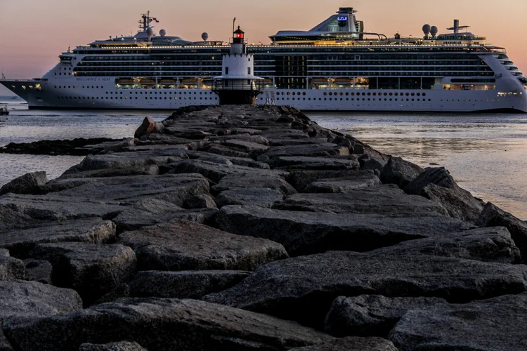 Lighthouse Lovers Cruise Portland Discovery Land Sea Tours Portland Discovery Land Sea Tours