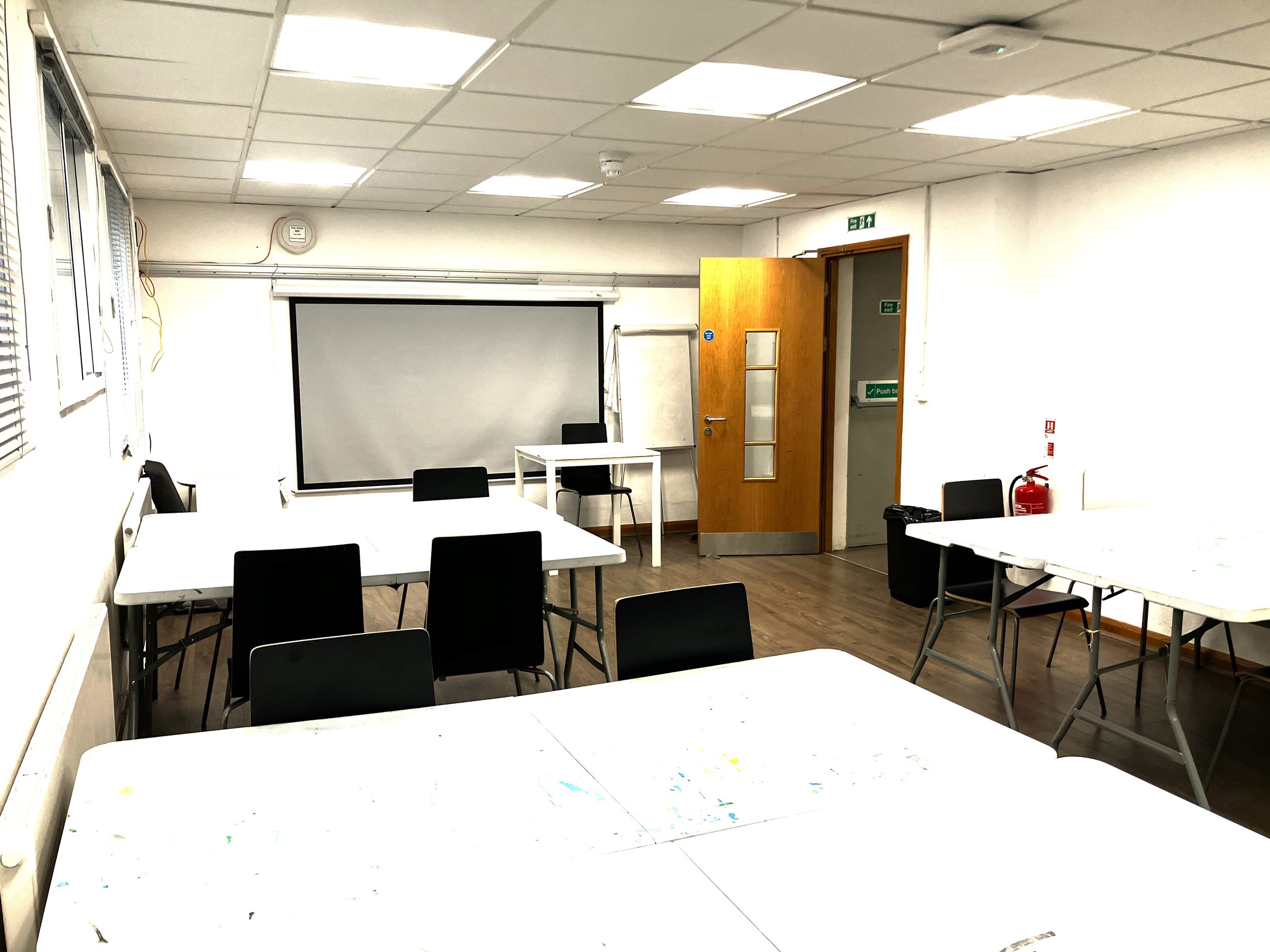 Teal Room 1 (1).jpeg