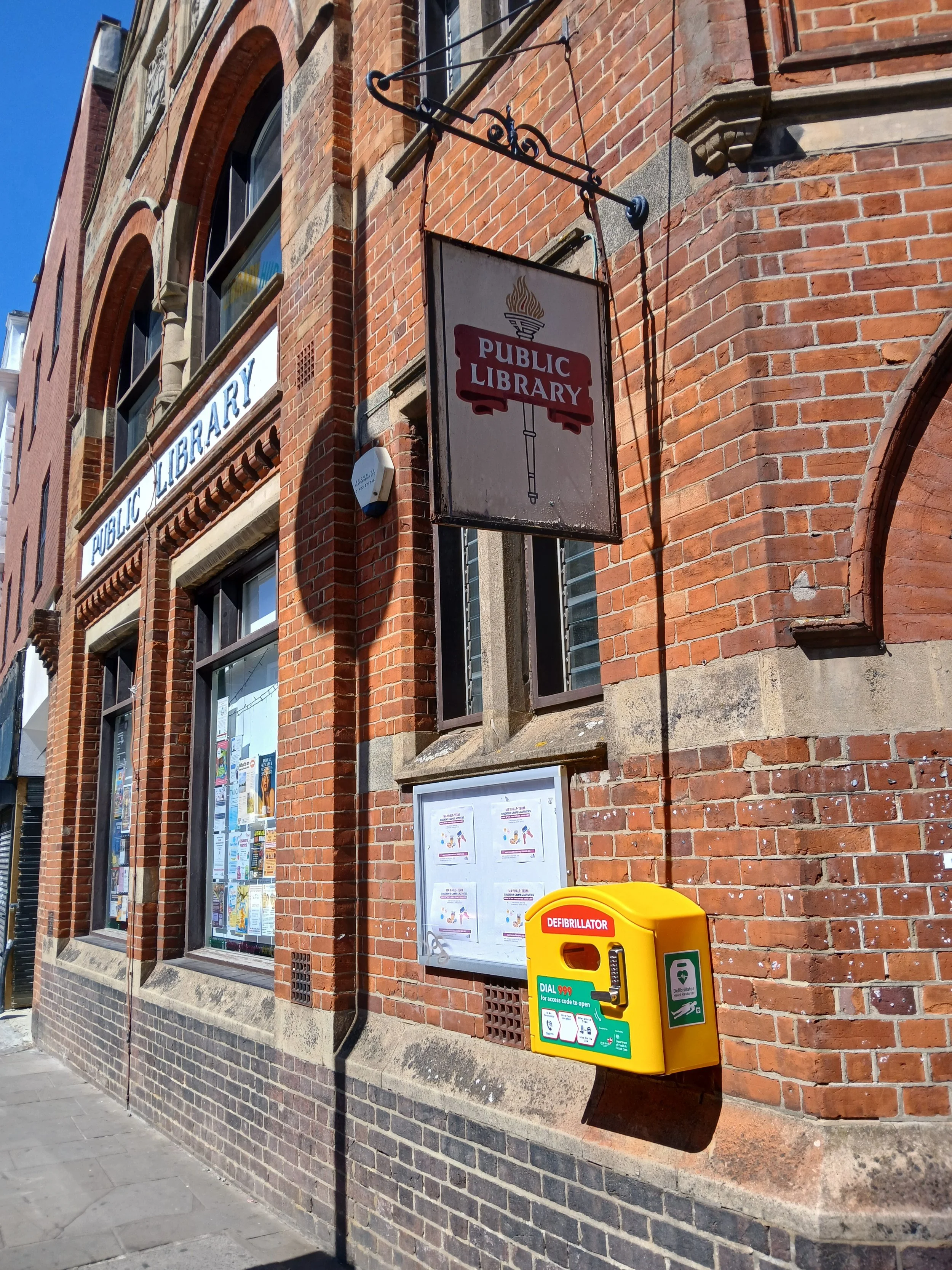 New defibrillator at UNLH — Upper Norwood Library Hub