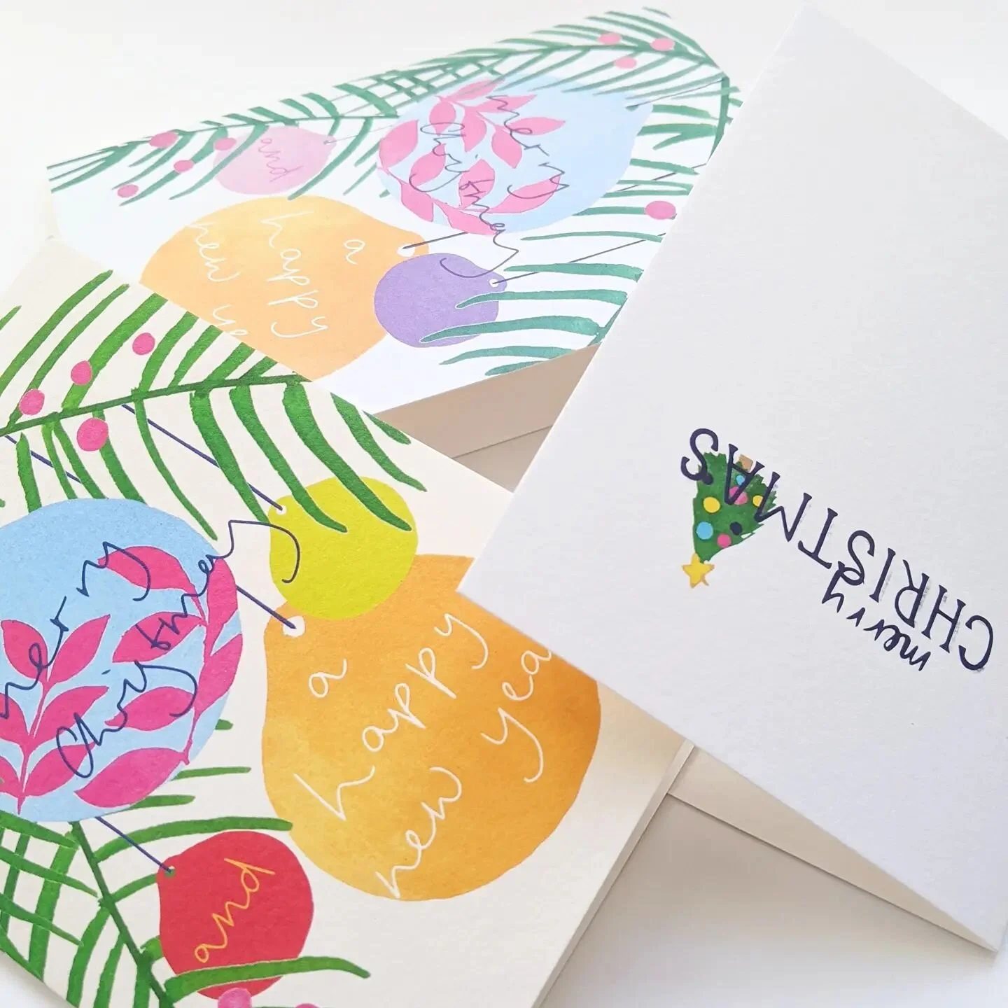 🎄🎄Christmas is coming 🎄🎄
.
💌 Christmas cards are now available in my Etsy shop - link in bio. With December starting tomorrow I figured it was about time to start sharing 😊
.
These 3 are available as singles and I also have a couple of 6 packs 