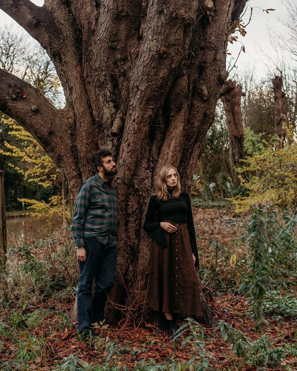 I absolutely adored this photoshoot with @chilcraftmusic a while back. I just love the colours and how earthy these photos feel 🌿 

#buckinghamshire #buckinghamshirelife #buckinghamshiresmallbusiness #buckinghamshirephotographer #buckinghamshiremusi
