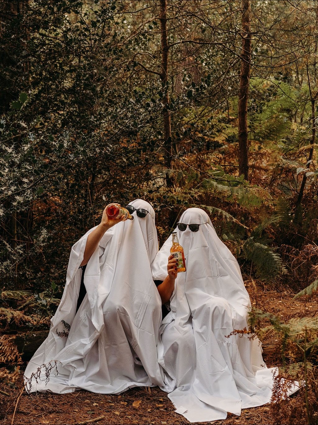 Happy Spooky Halloween! 👻

I had to share some of these fabulous photos from a Halloween themed photoshoot I did the other week! 
#familyphotoshoot #buckinghamshire #buckinghamshirelife #buckinghamshirebusiness #buckinghamshiremums #miltonkeynes #mi