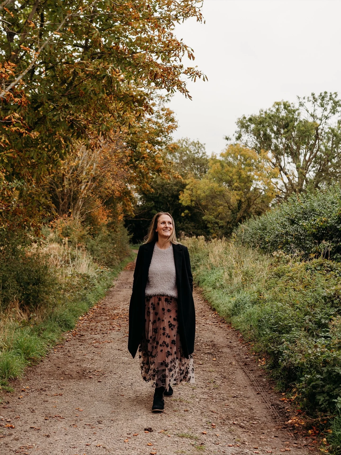 Here&rsquo;s a few photos from a gorgeous autumnal branding photoshoot I did with @therapywithoutfilters back in October. 

#brandingphotoshoot #brandingphotographer #buckinghamshire #buckinghamshirelife #buckinghamshirebusiness #buckinghamshiresmall