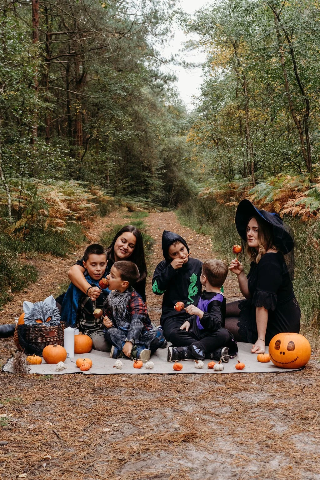 Spooky, Sweet &amp; Stylish: A Family Halloween Photoshoot in Aspley Woods, Milton Keynes