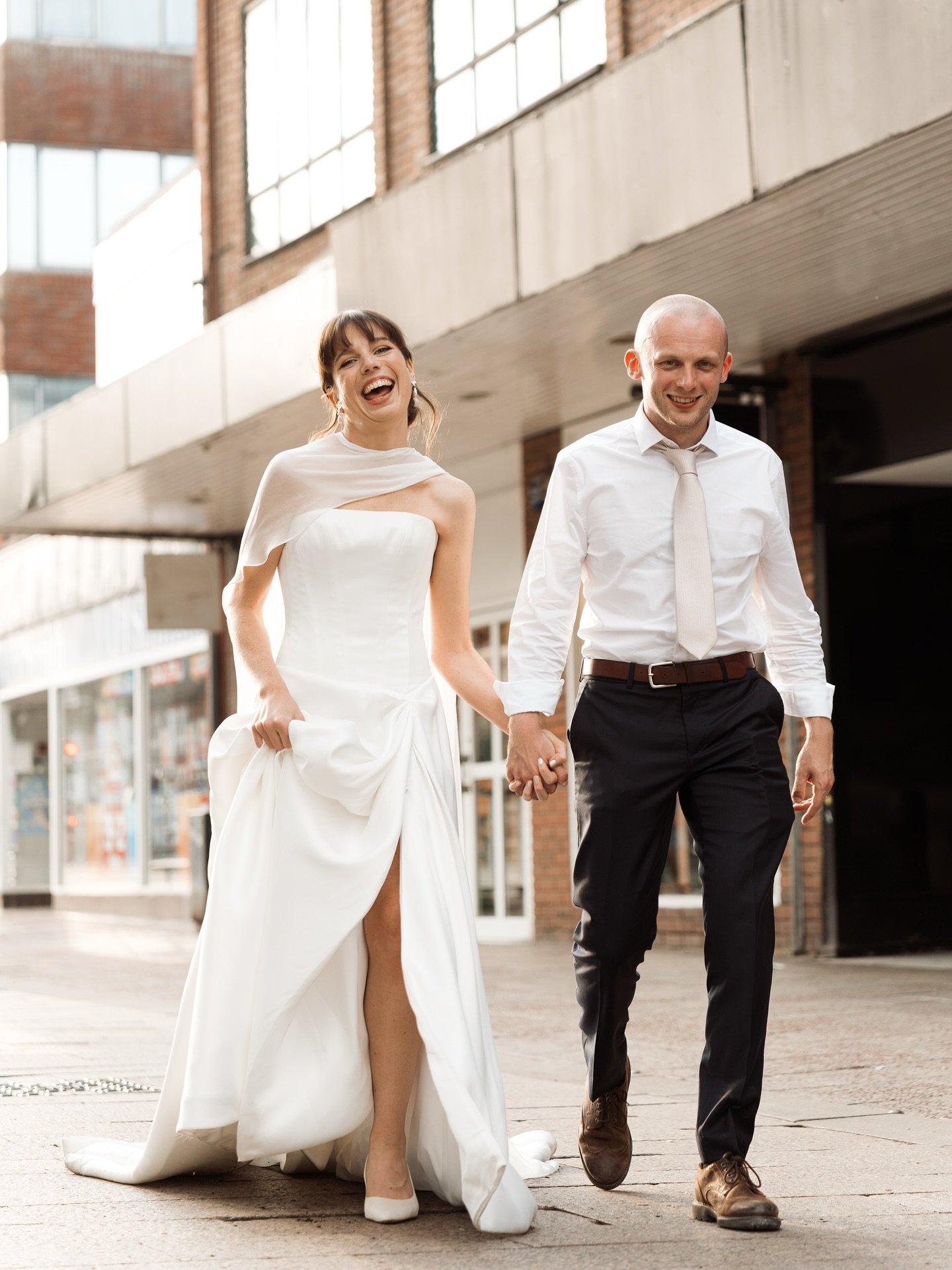 My beautiful cousin Hope invited me to photograph her wedding back in July! Every venue was located along the high street of Berkhamsted just north of London, which made for some very fun shots moving to and fro! It was really special to be amongst f