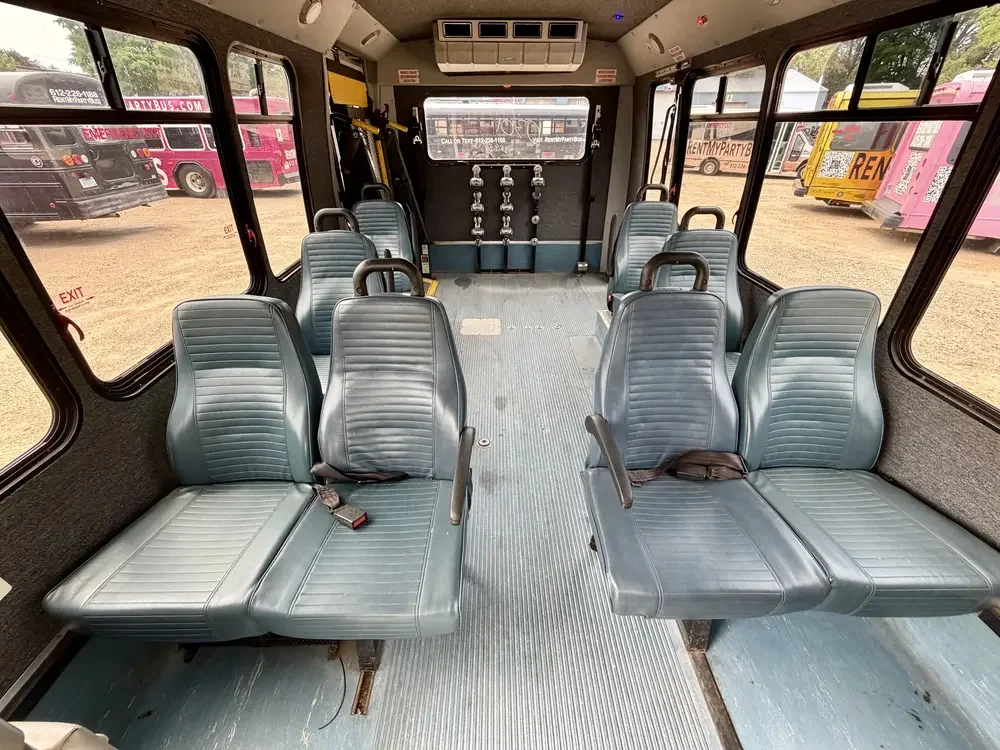 0301 Ford E450 Shuttle Bus For Sale 10.webp