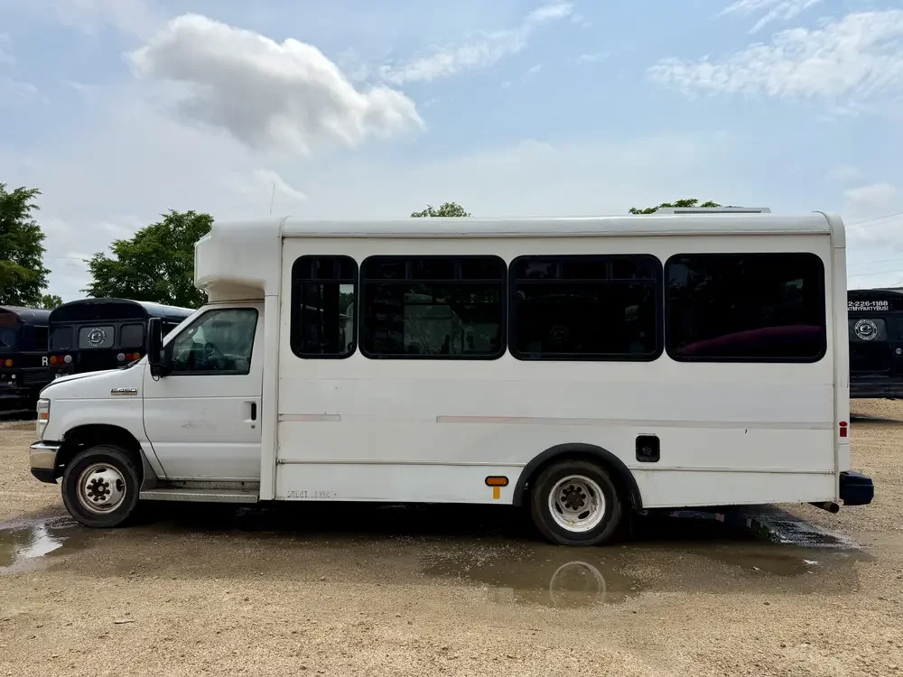 2084 Ford E450 Shuttle Bus For Sale 6.webp
