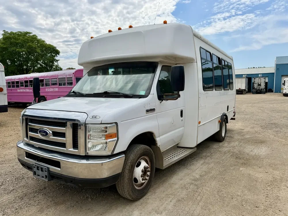 0301 Ford E450 Shuttle Bus For Sale 2.webp