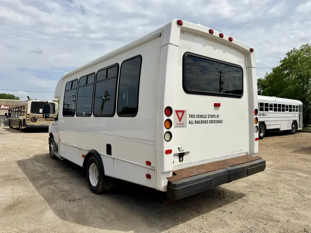 0327 Ford E450 Shuttle Bus For Sale 6.webp