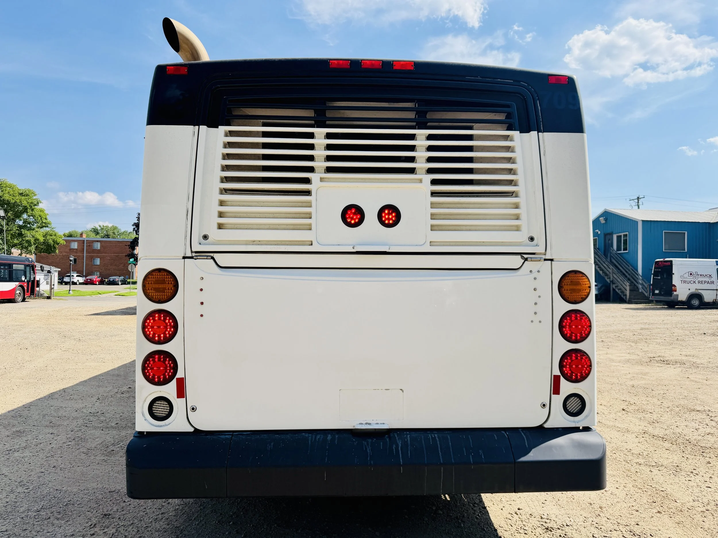 2010 New Flyer Transit Bus For Sale Cummins Engine Allison Transmission 5.jpg