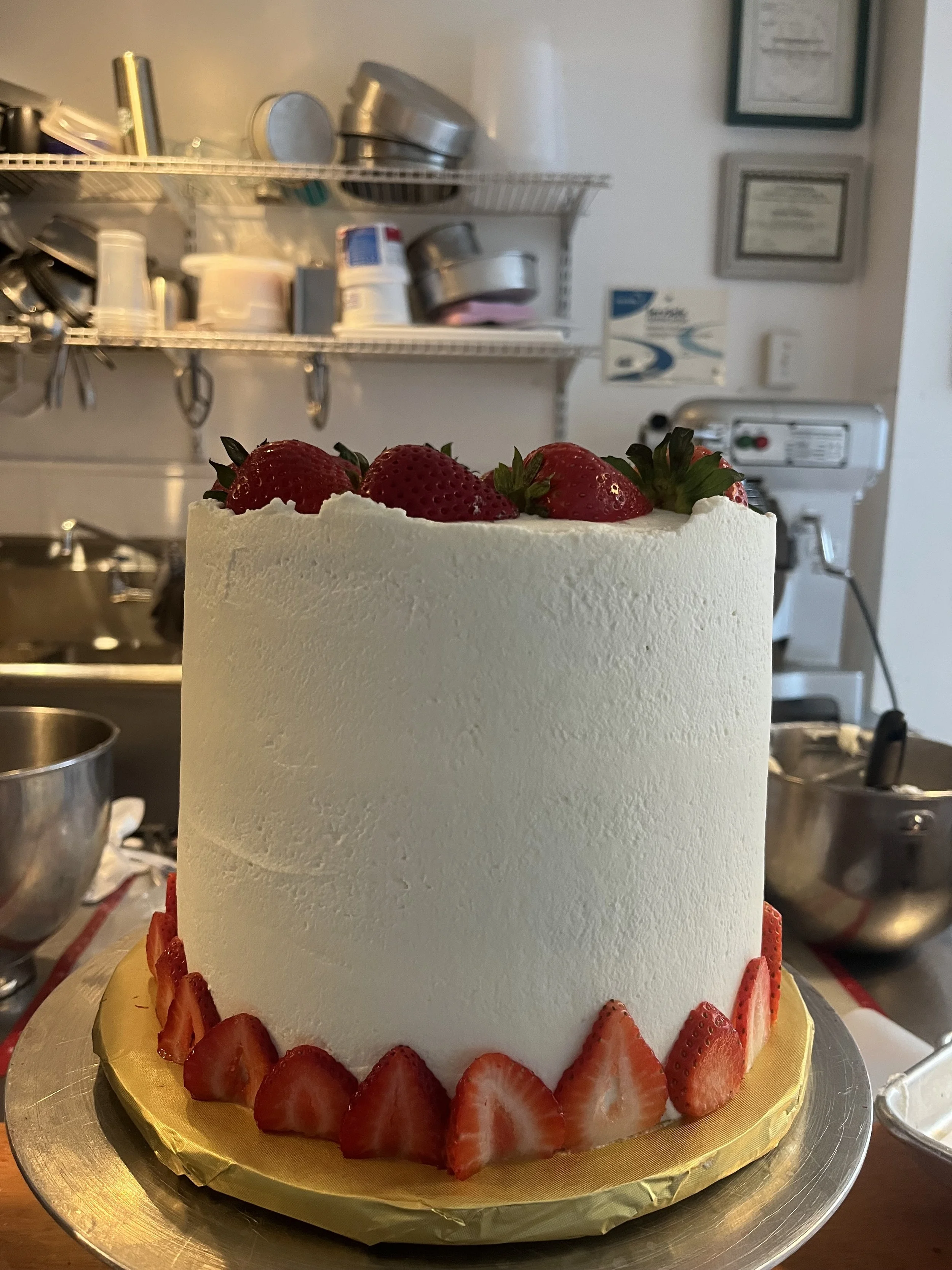 Strawberry Shortcake (ORDER MUST BE PLACE 48 HRS PRIOR TO PICK UP TIME)