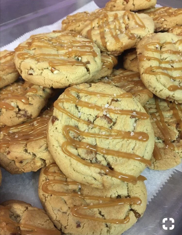 Salted Carmel Cookies (12)