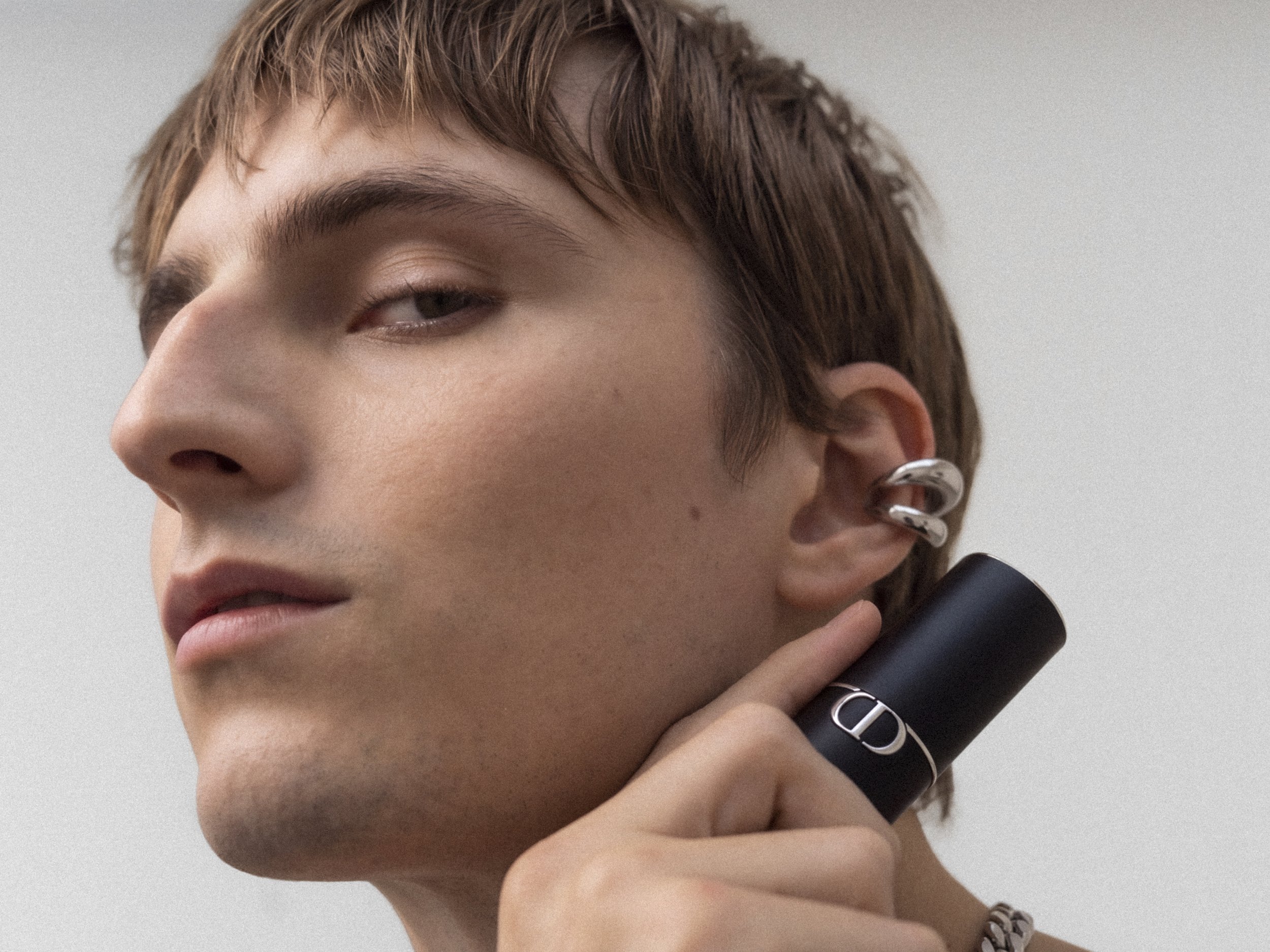 DIOR_FINAL_BY-ANDERSON-1.jpg