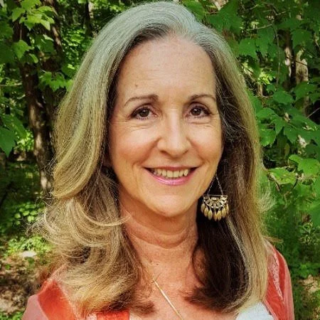 Agents of Transformation: Getting Out of a Narcissistic Relationship, with therapist Susannah Furr