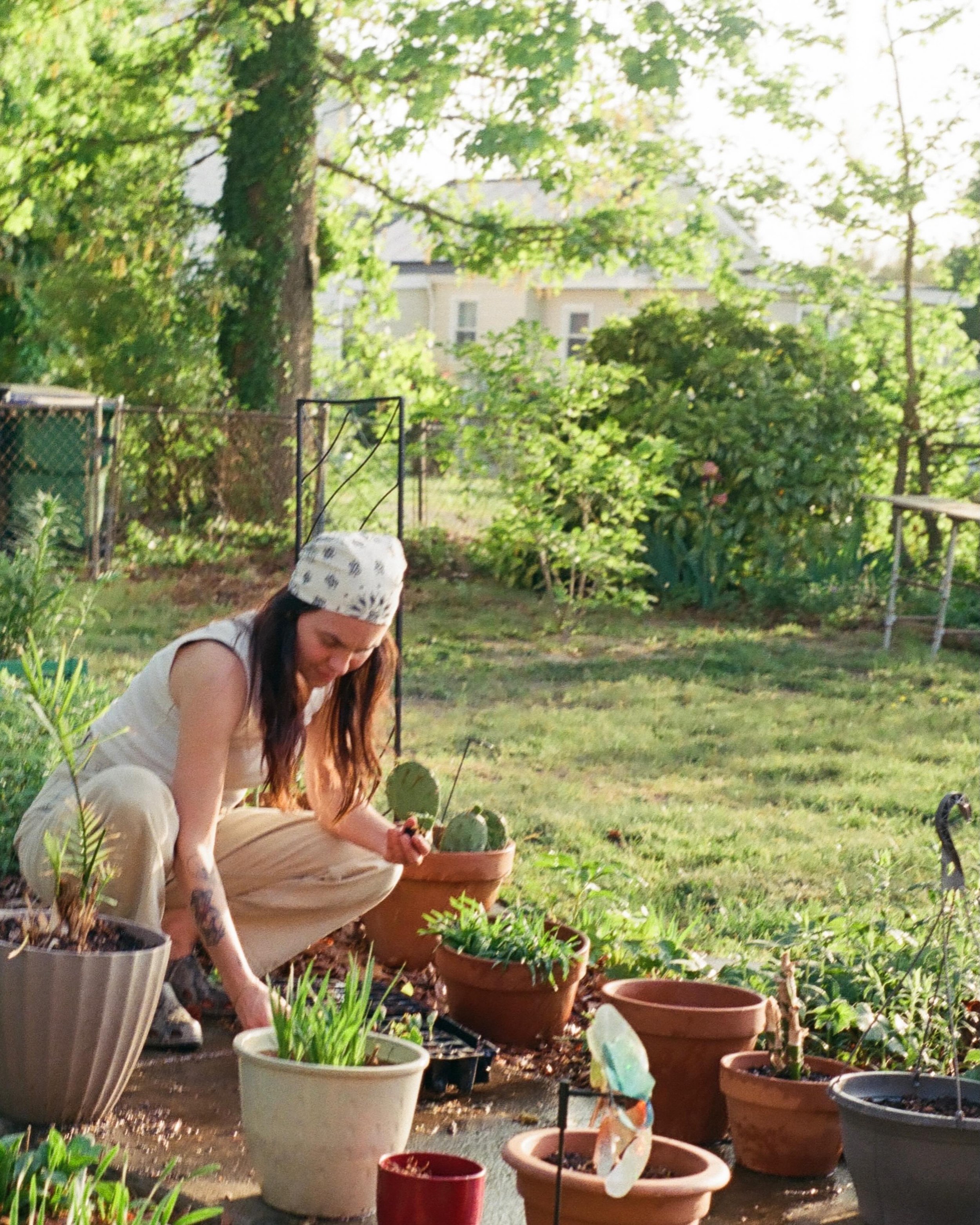 New on Substack: Garden Songs
(linked in stories)

This one is extra tender for a multitude of reasons and perhaps one of my most vulnerable ones yet. Thank you for reading my work outside of Maven Made, it means a great deal to me.

Oh! And a garden