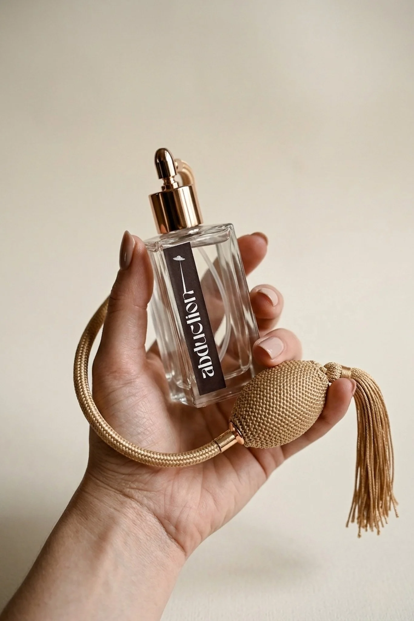 Abduction Perfume in Hand